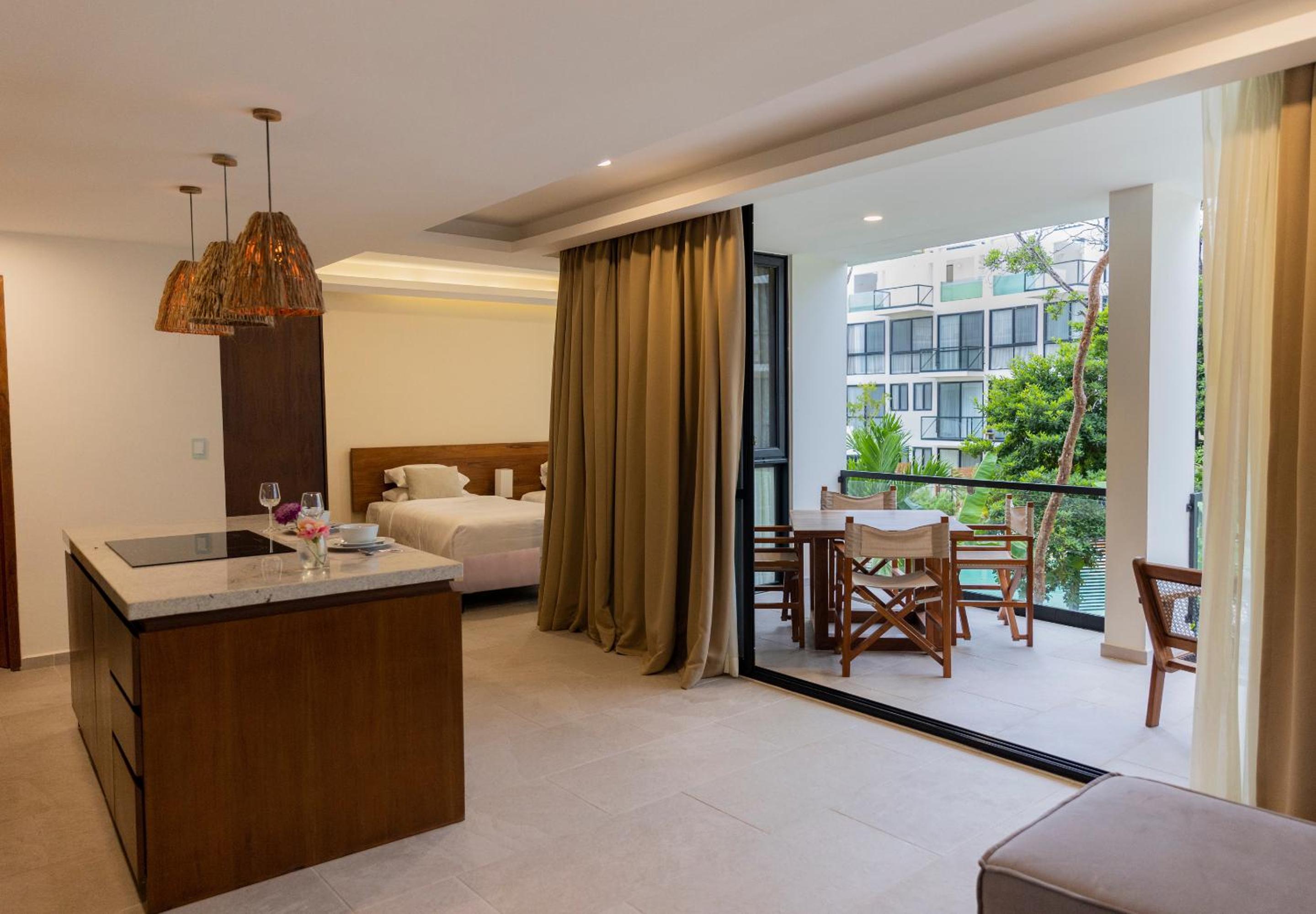 Suite with Balcony