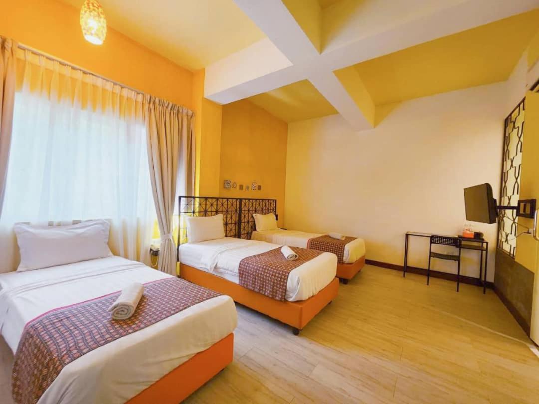 Deluxe Triple Room - Photo 3