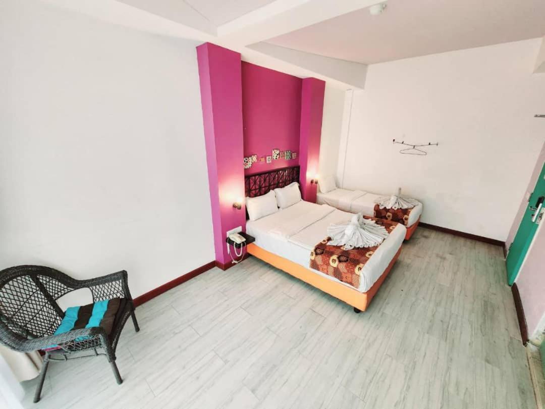 Deluxe Triple Room - Photo 2