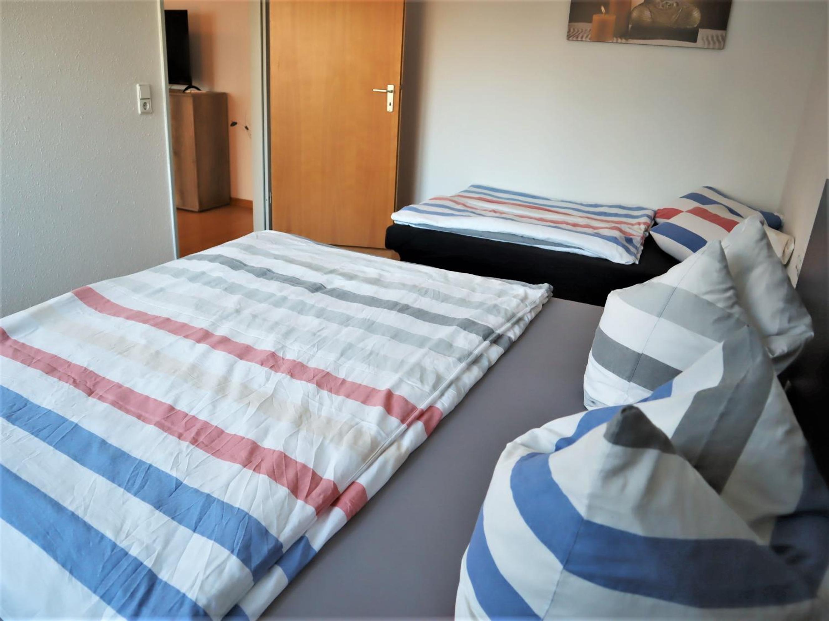 Apartment with Balcony - Photo 13