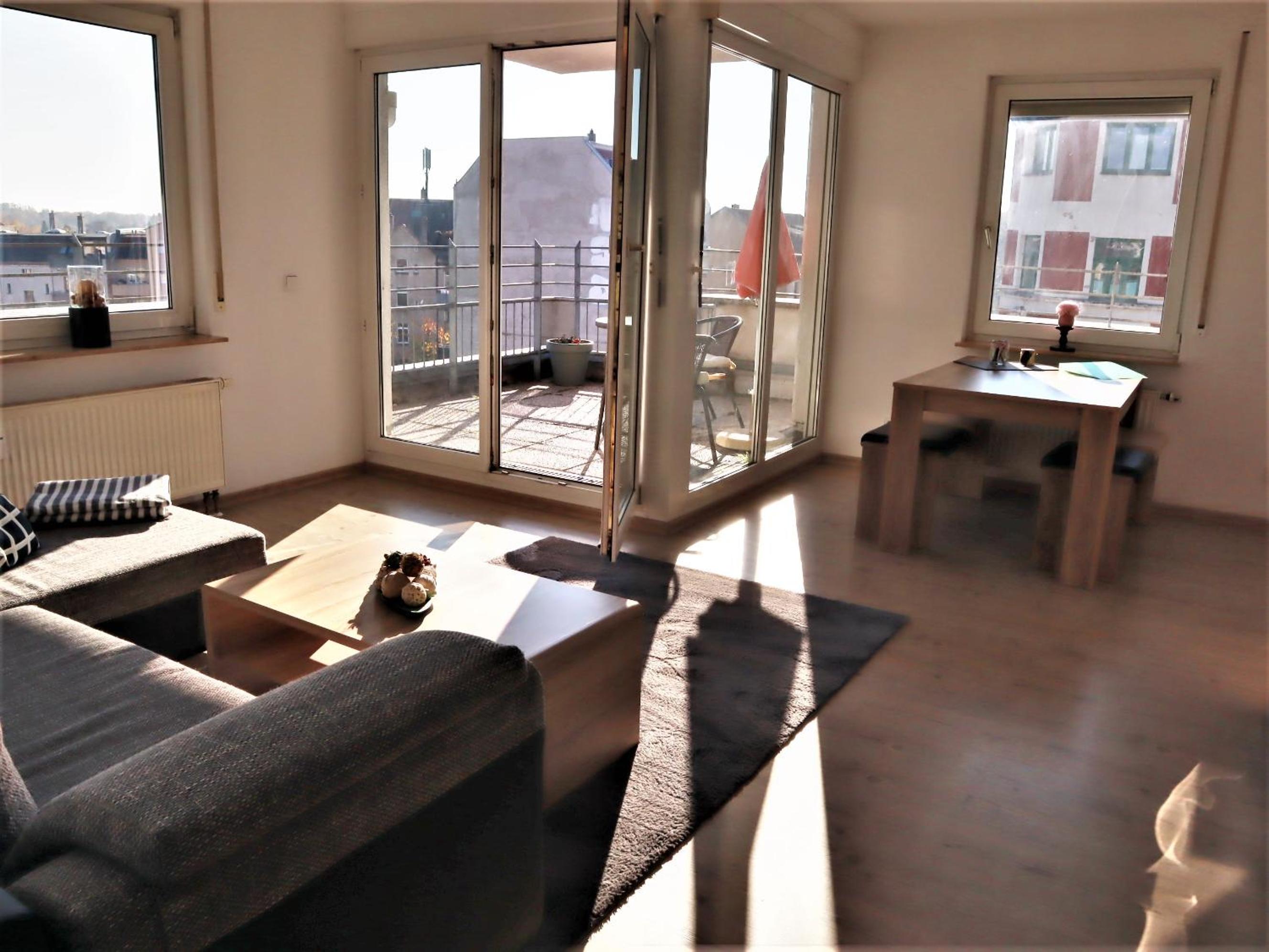 Apartment with Terrace - Photo 20