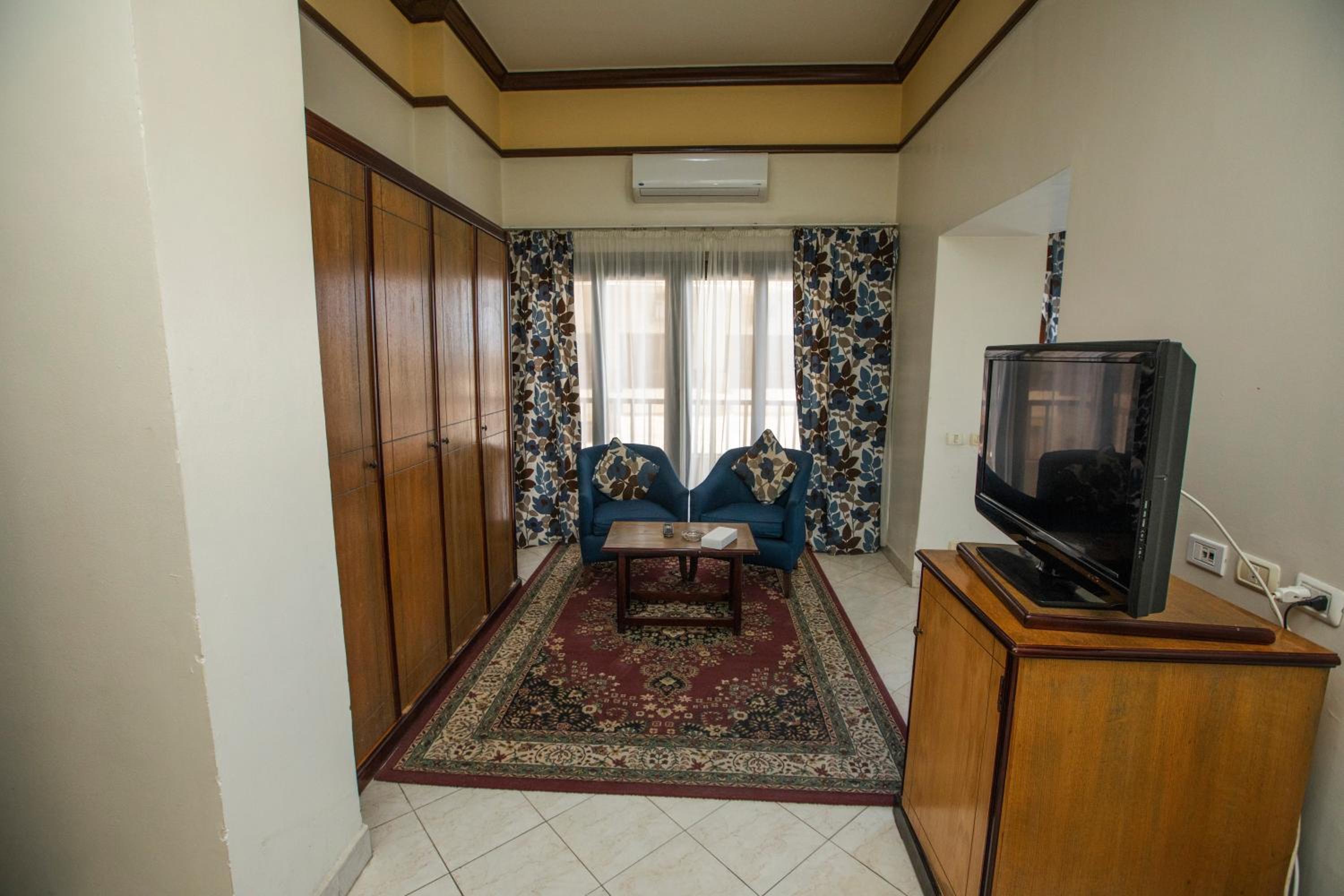 Junior Suite Montazah With Pool View