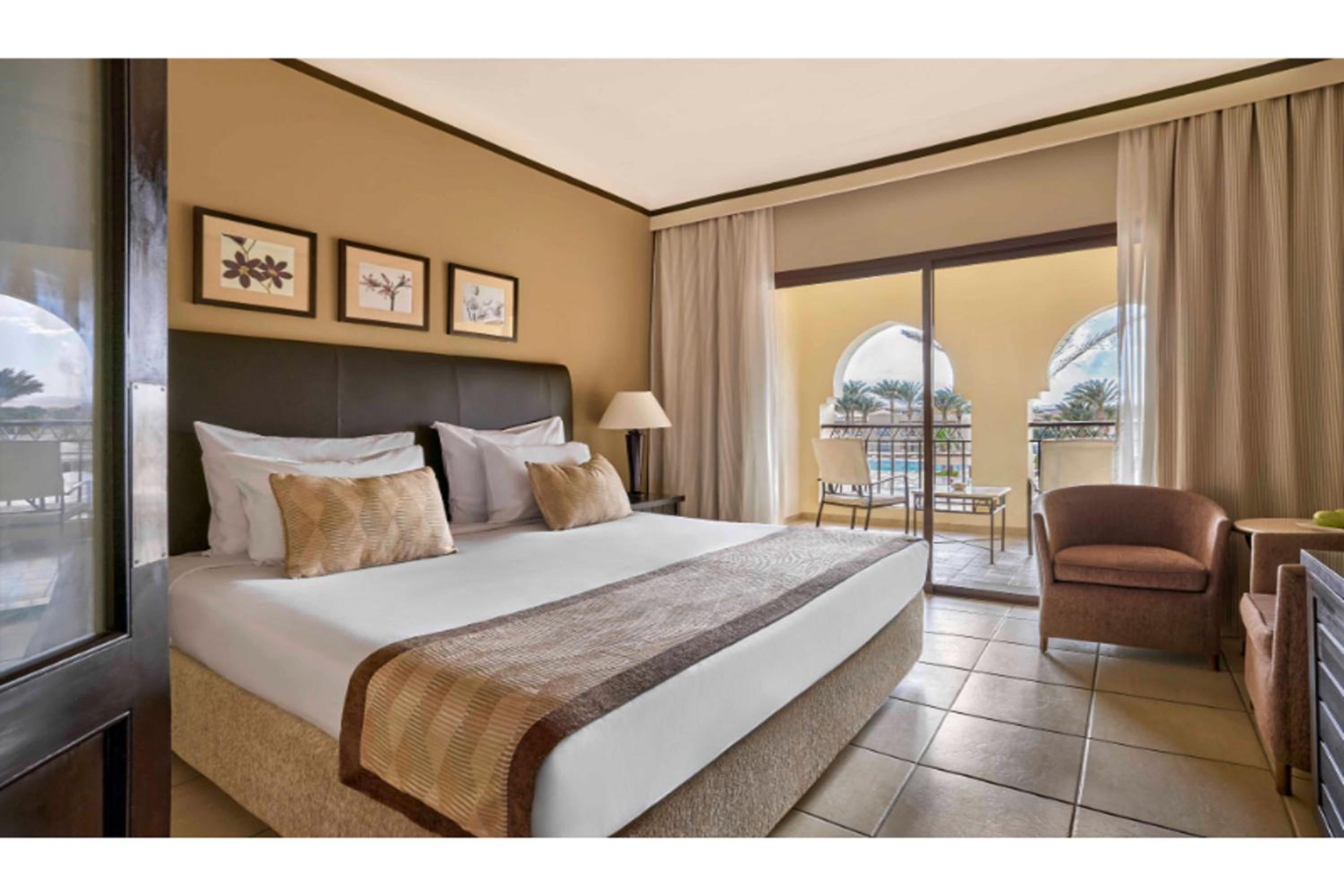 Deluxe Family, Queen or Twin Bed, Pool View - Jaz Lamaya - Photo 1