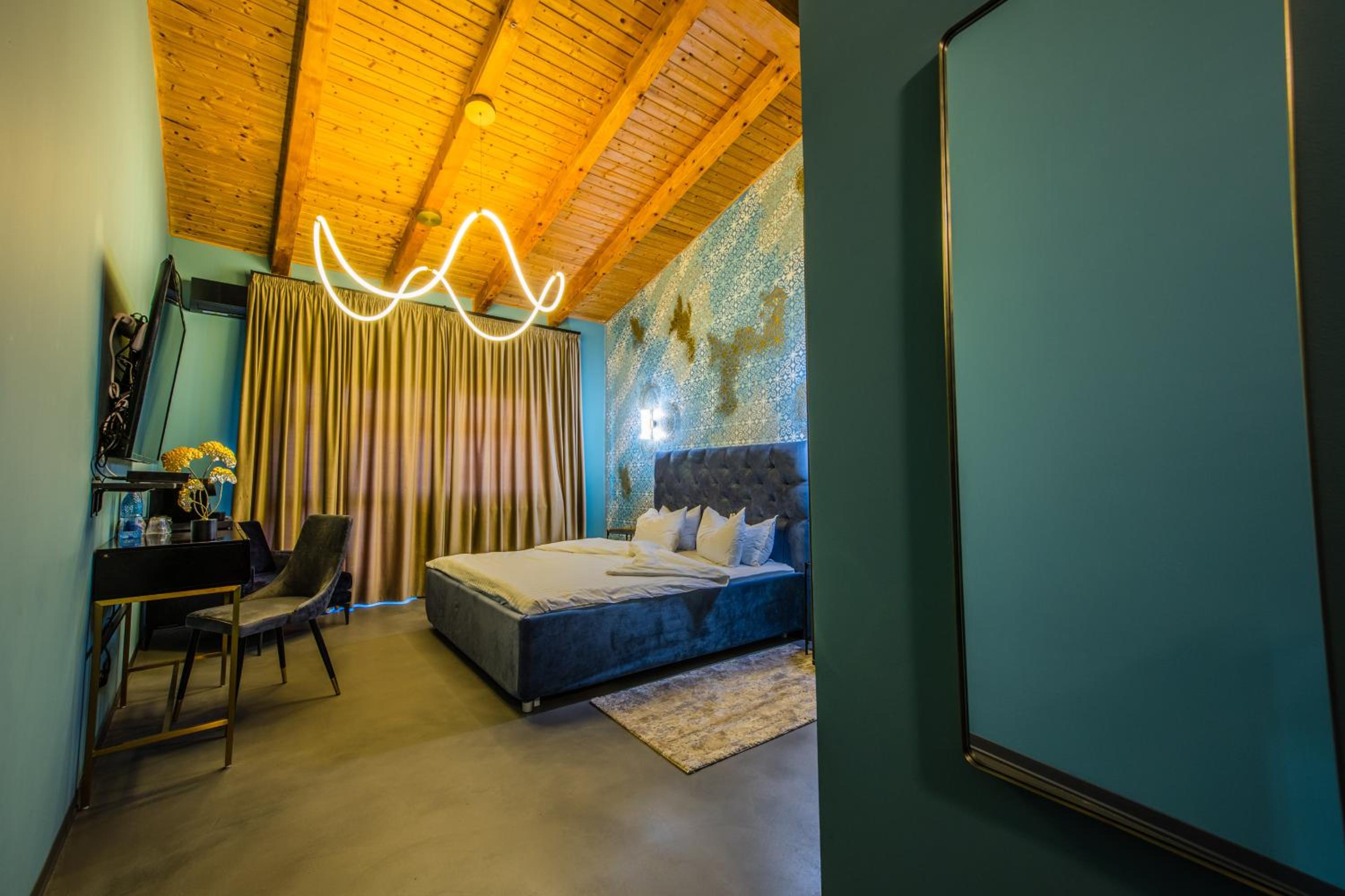 Double or Twin Room with Swimming Pool Access photo 2