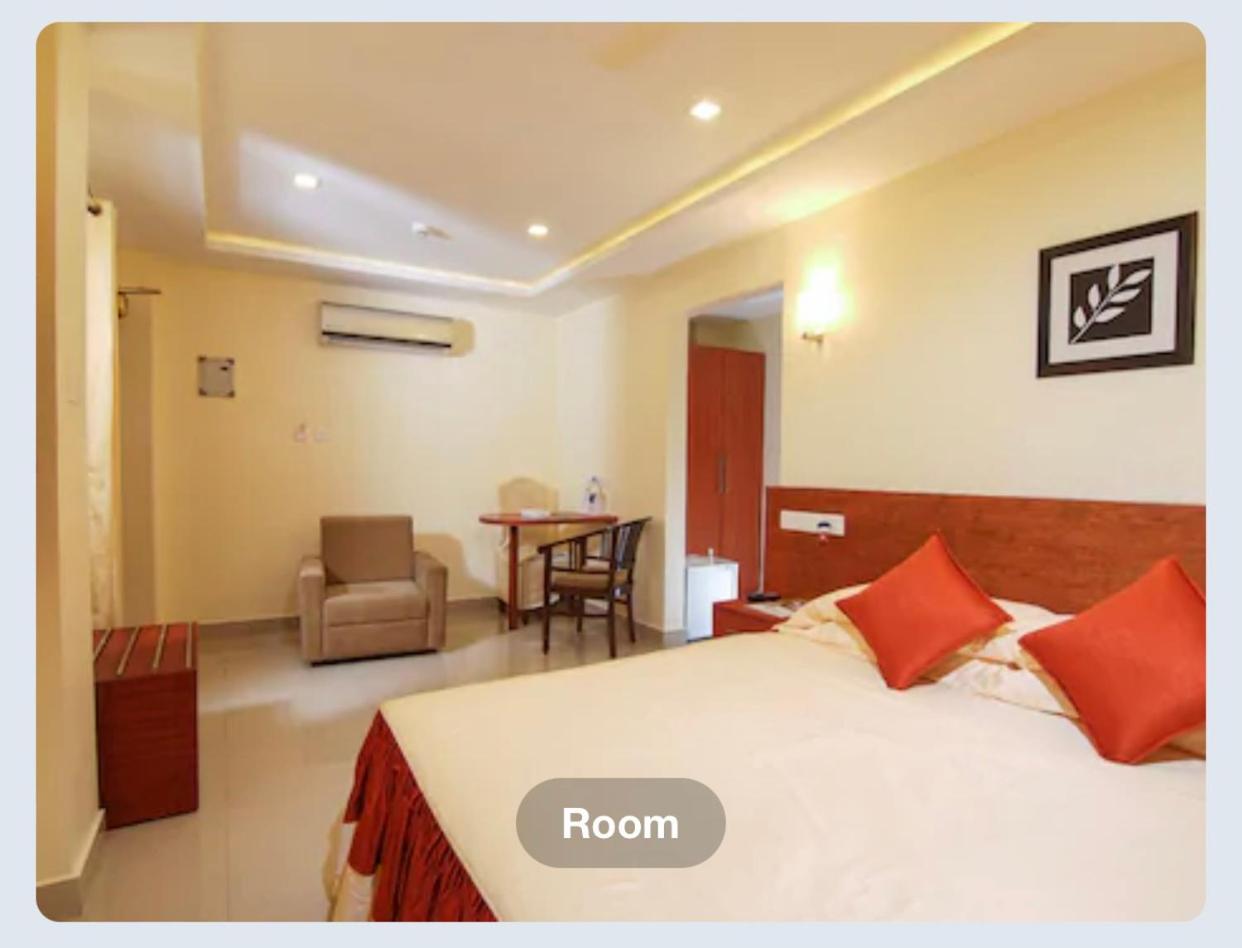 Deluxe King Room photo 3