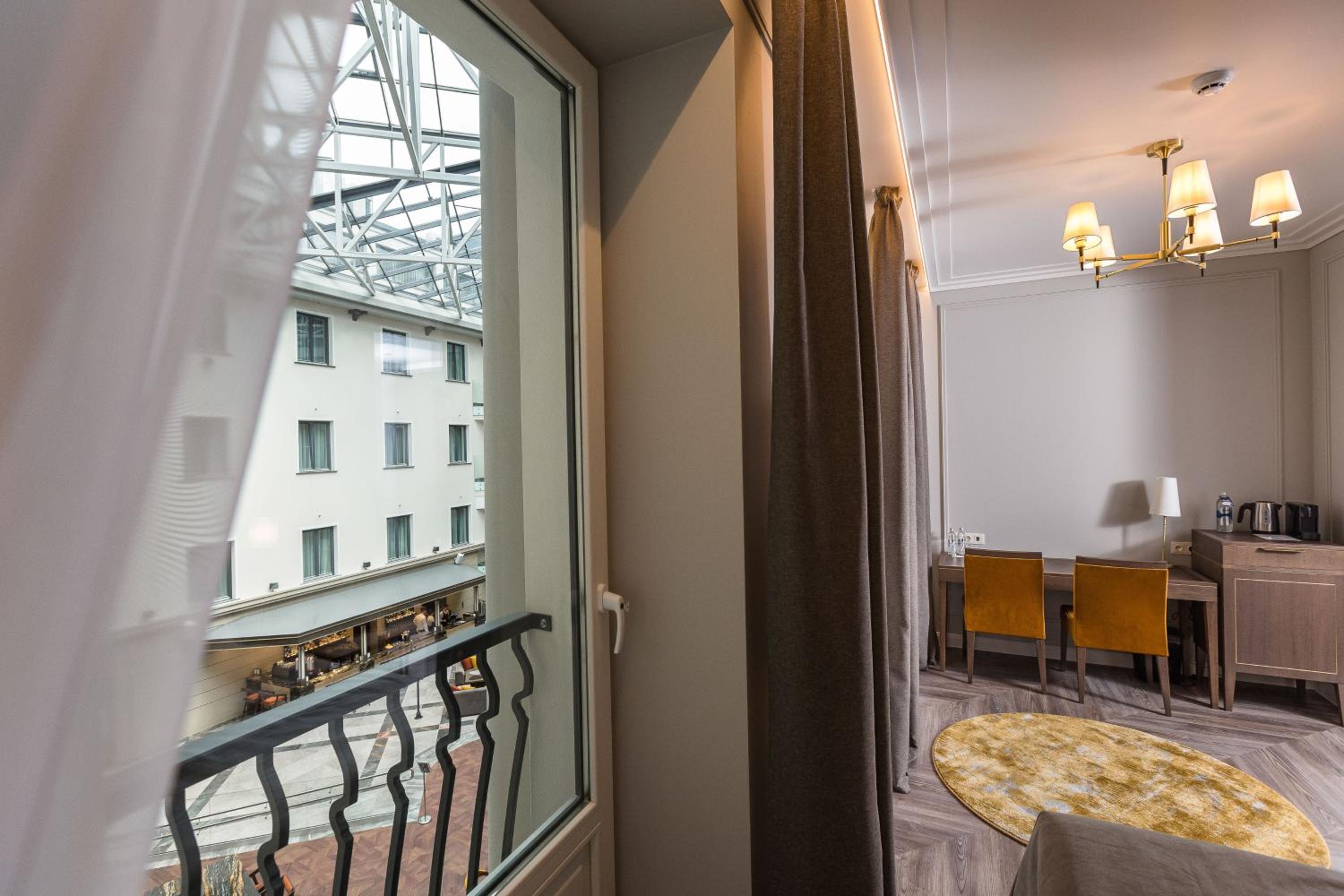 Superior Double or Twin Room - Photo 5