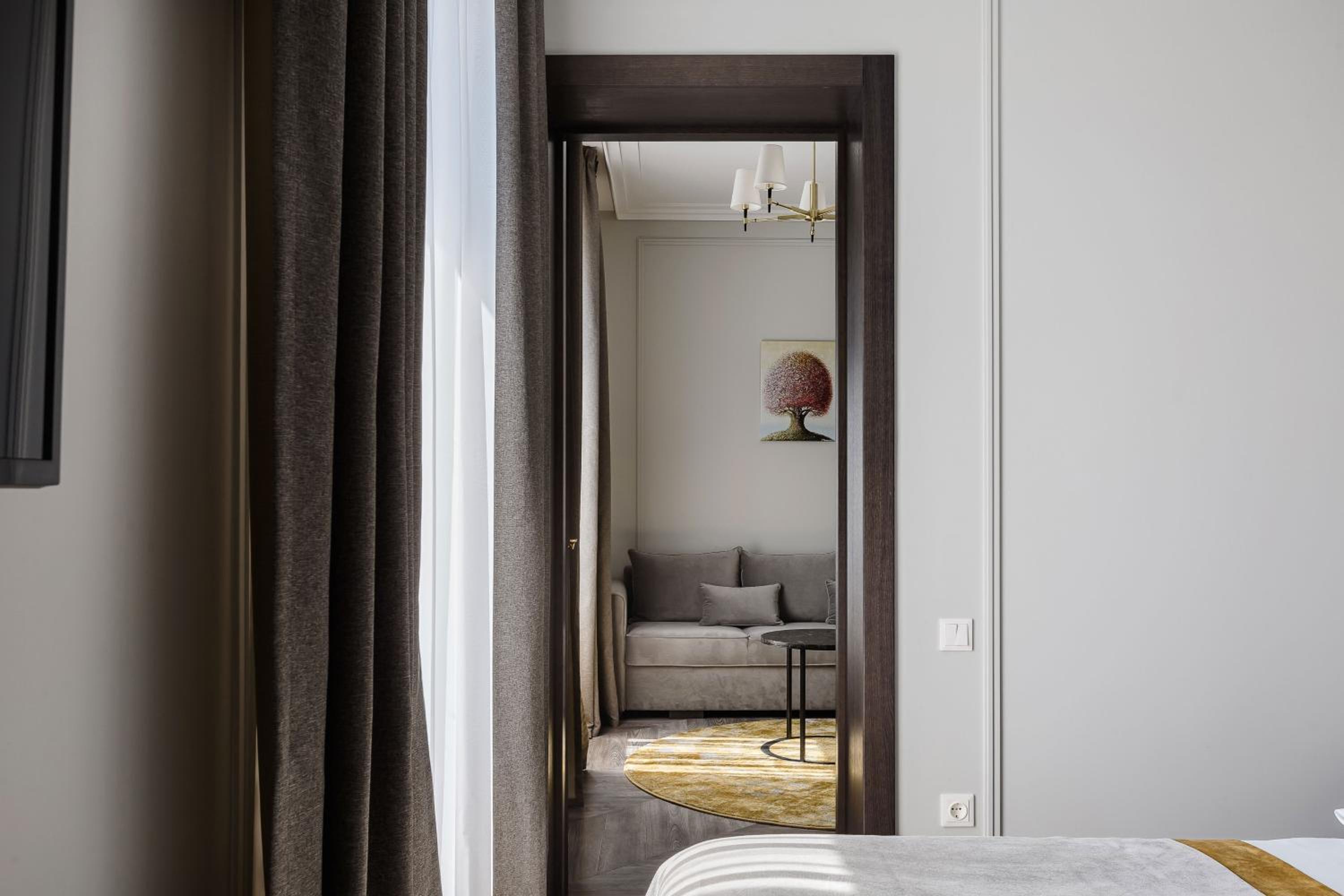 Business Superior Room with SPA Access - Photo 7