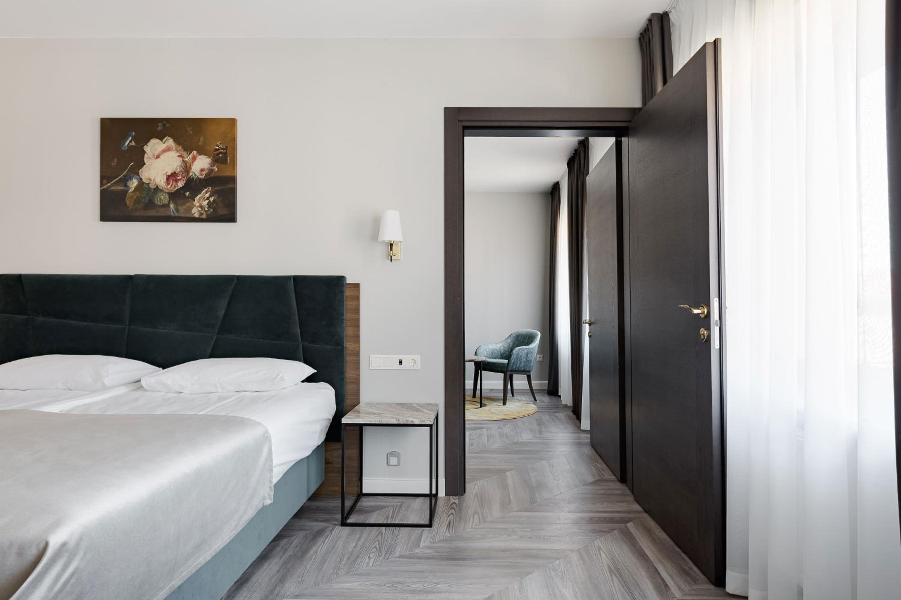 Superior Double Room - Disability Access - Photo 1