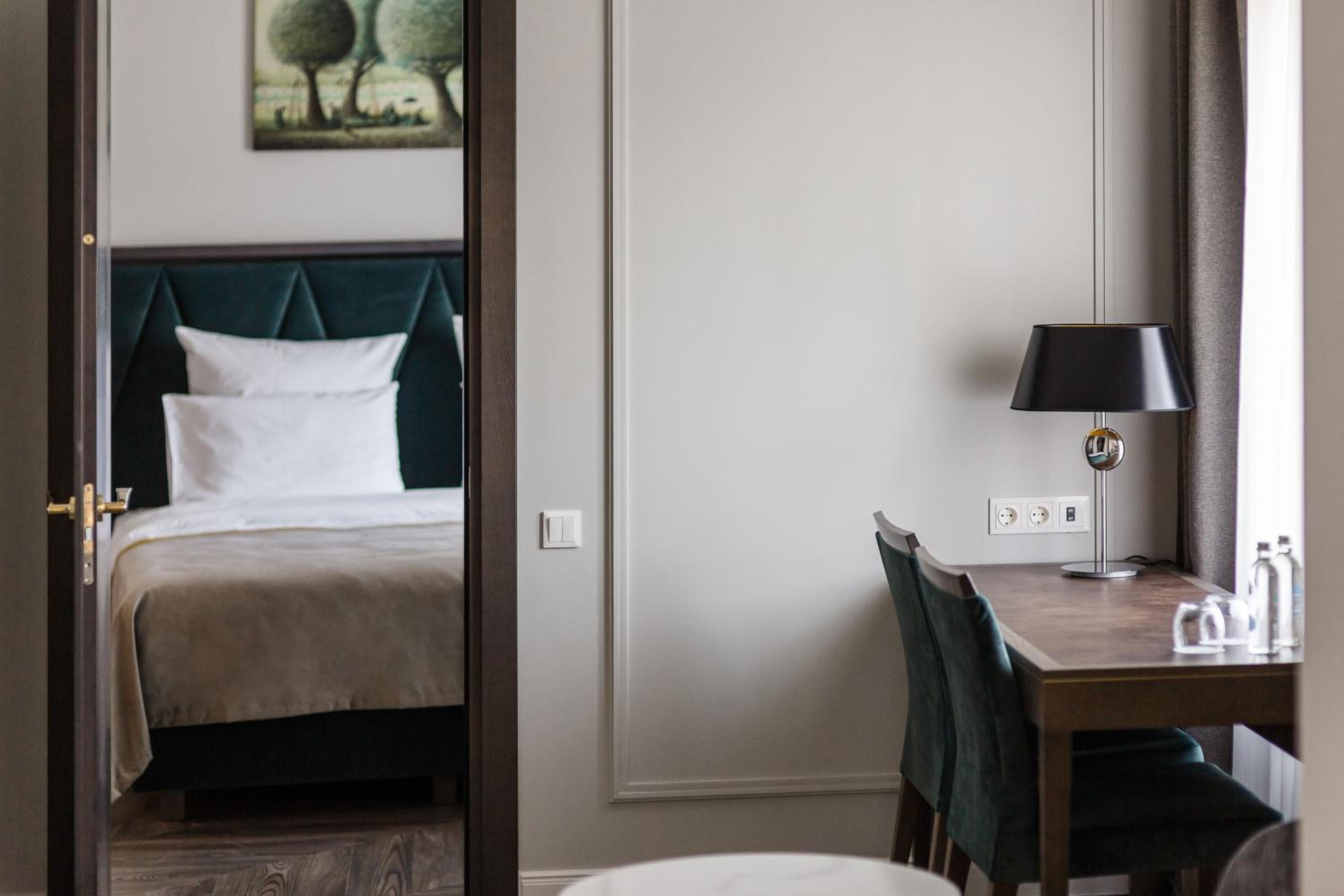  Executive Suite with SPA Access  - Photo 4