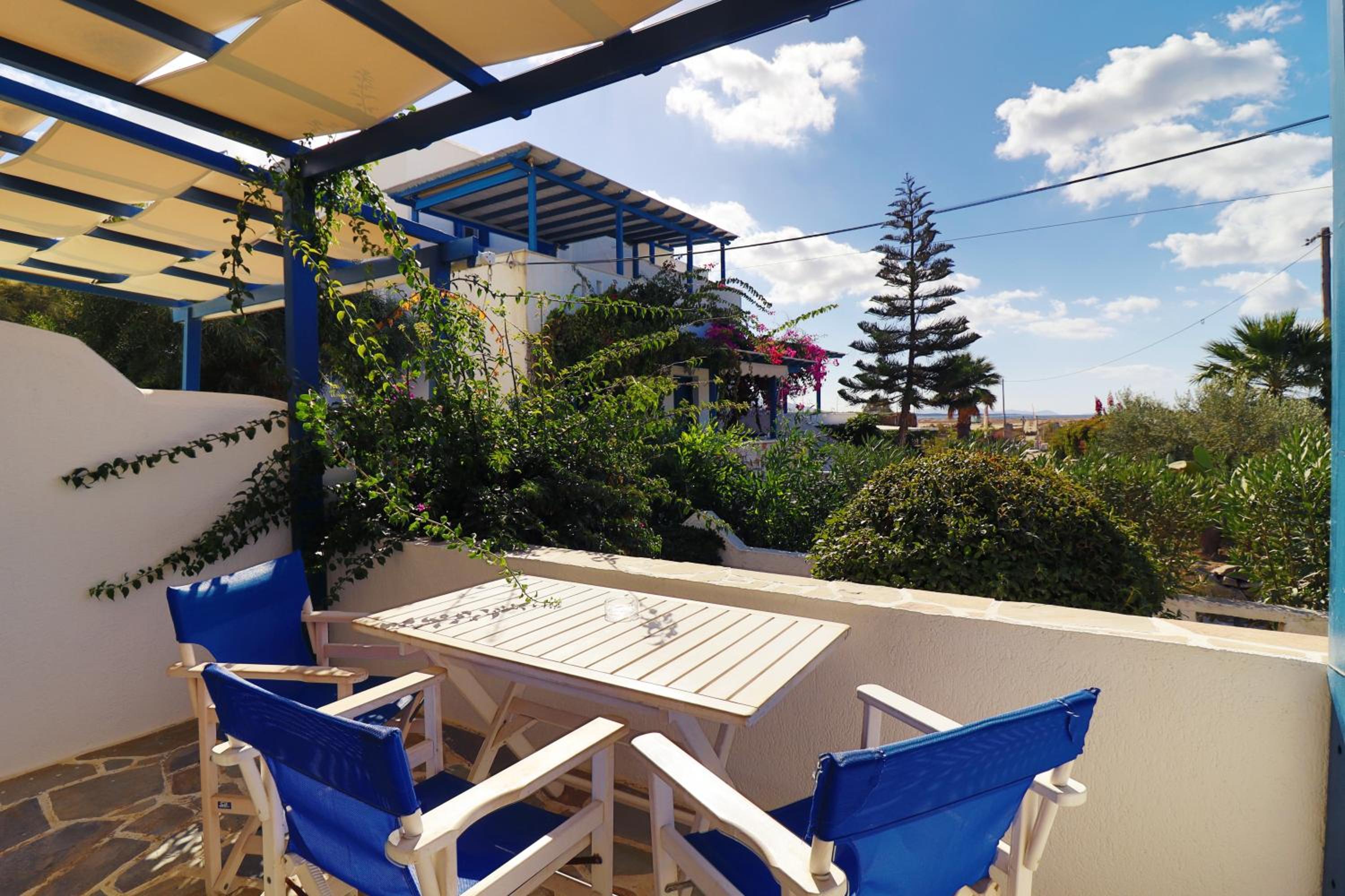 Double Room with Balcony and Sea View photo 3