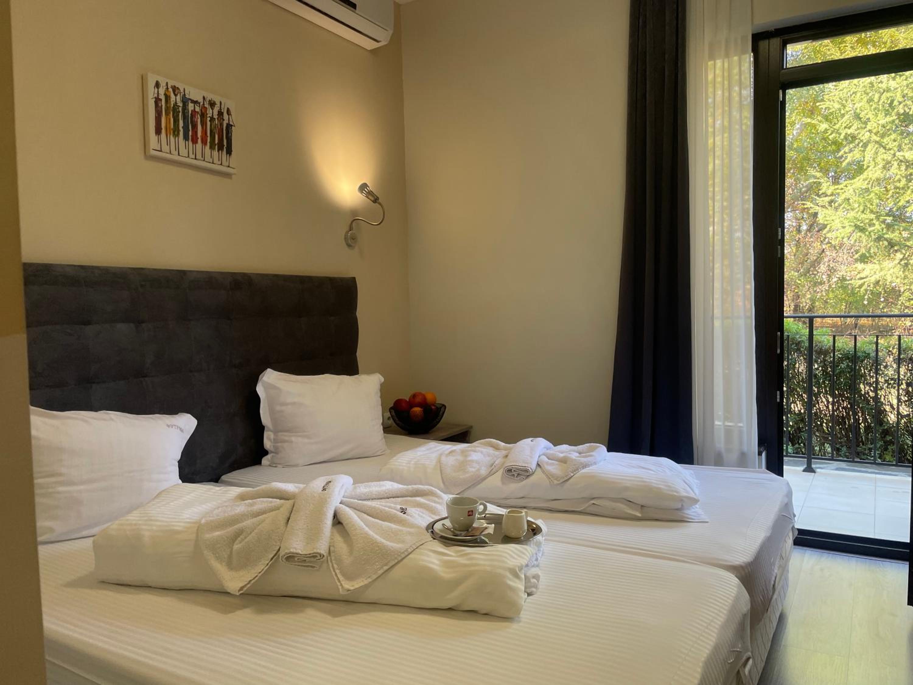 Single Room photo 3