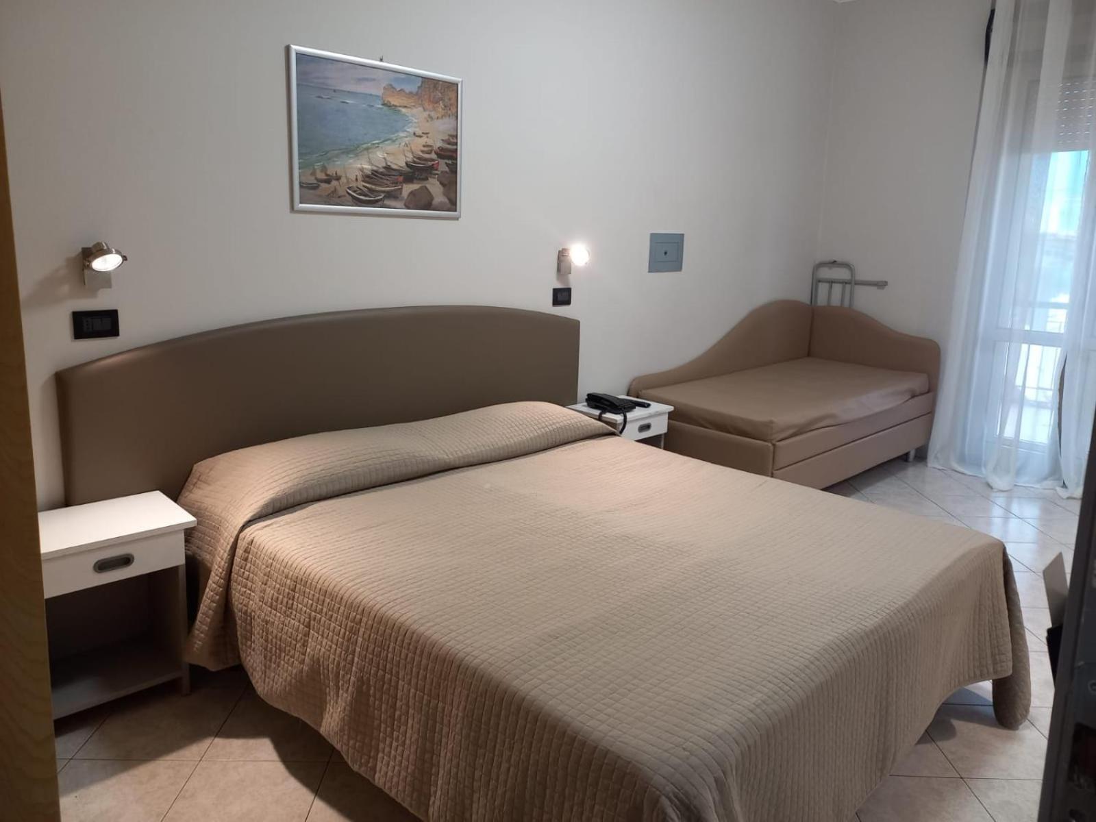 Triple Room With Balcony