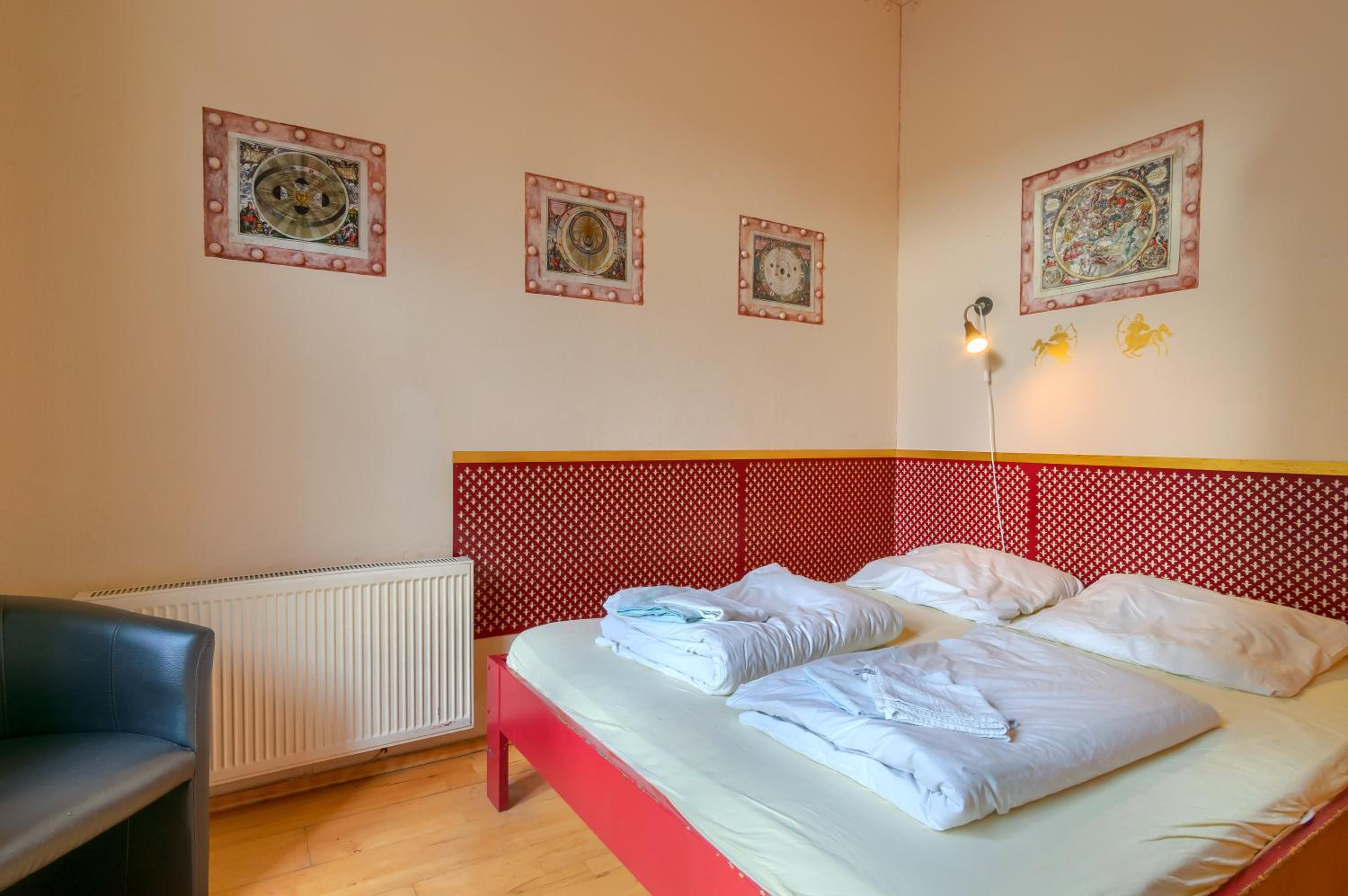 Double Room - Photo 2