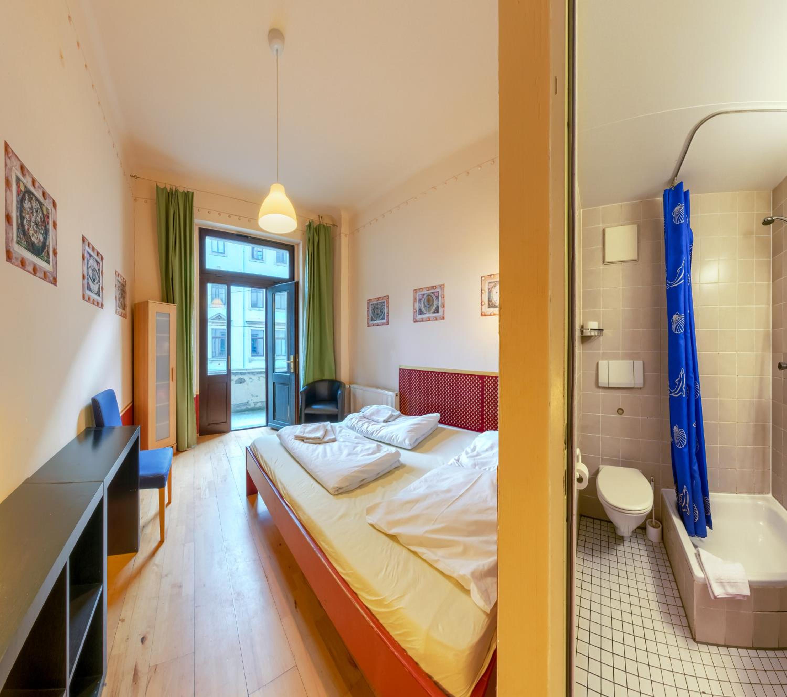 Double Room - Photo 6