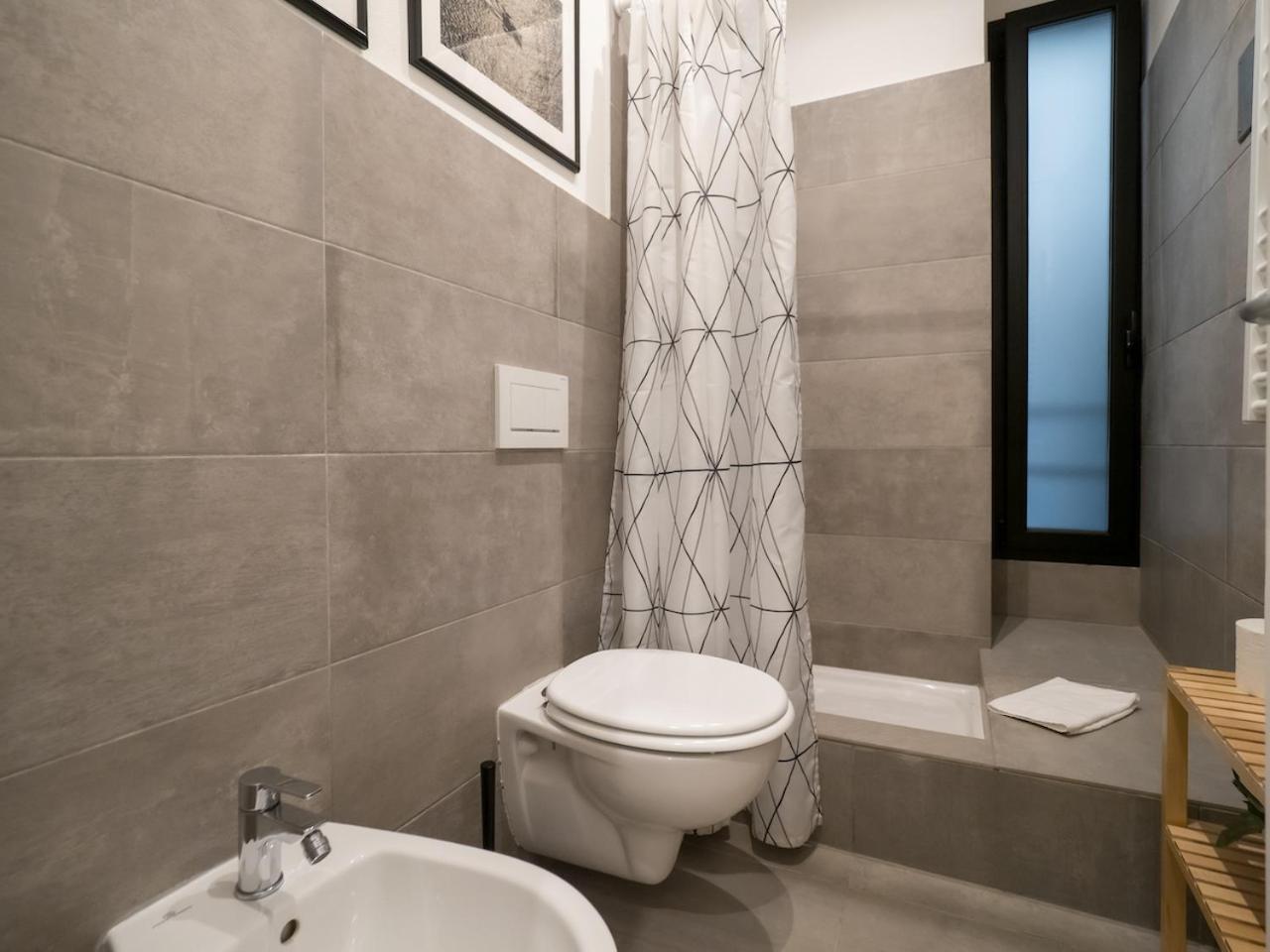 One-Bedroom Apartment - Photo 16