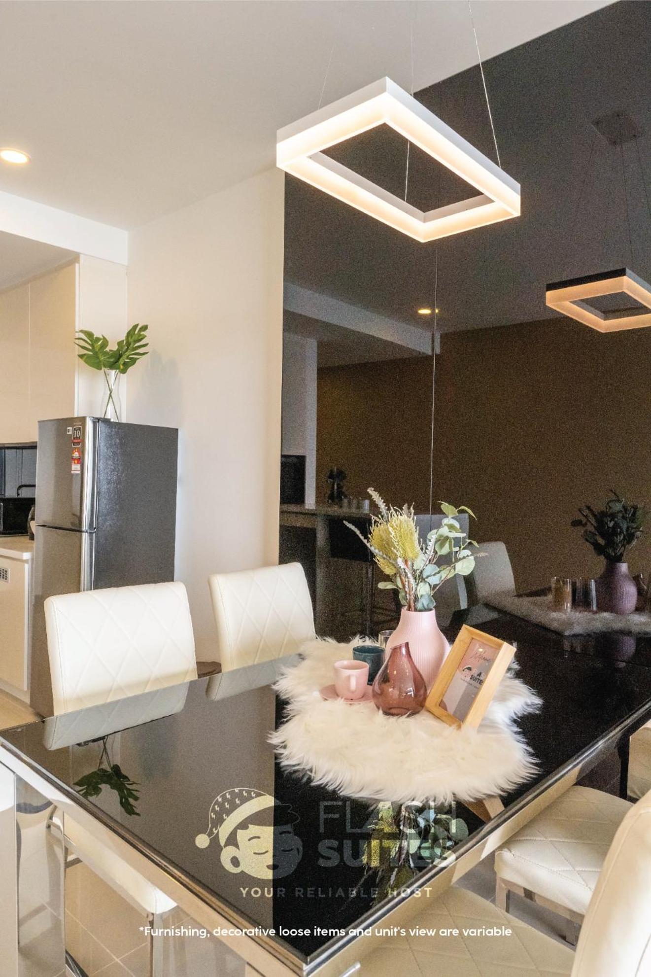 Executive Three Bedroom Suite - Photo 4