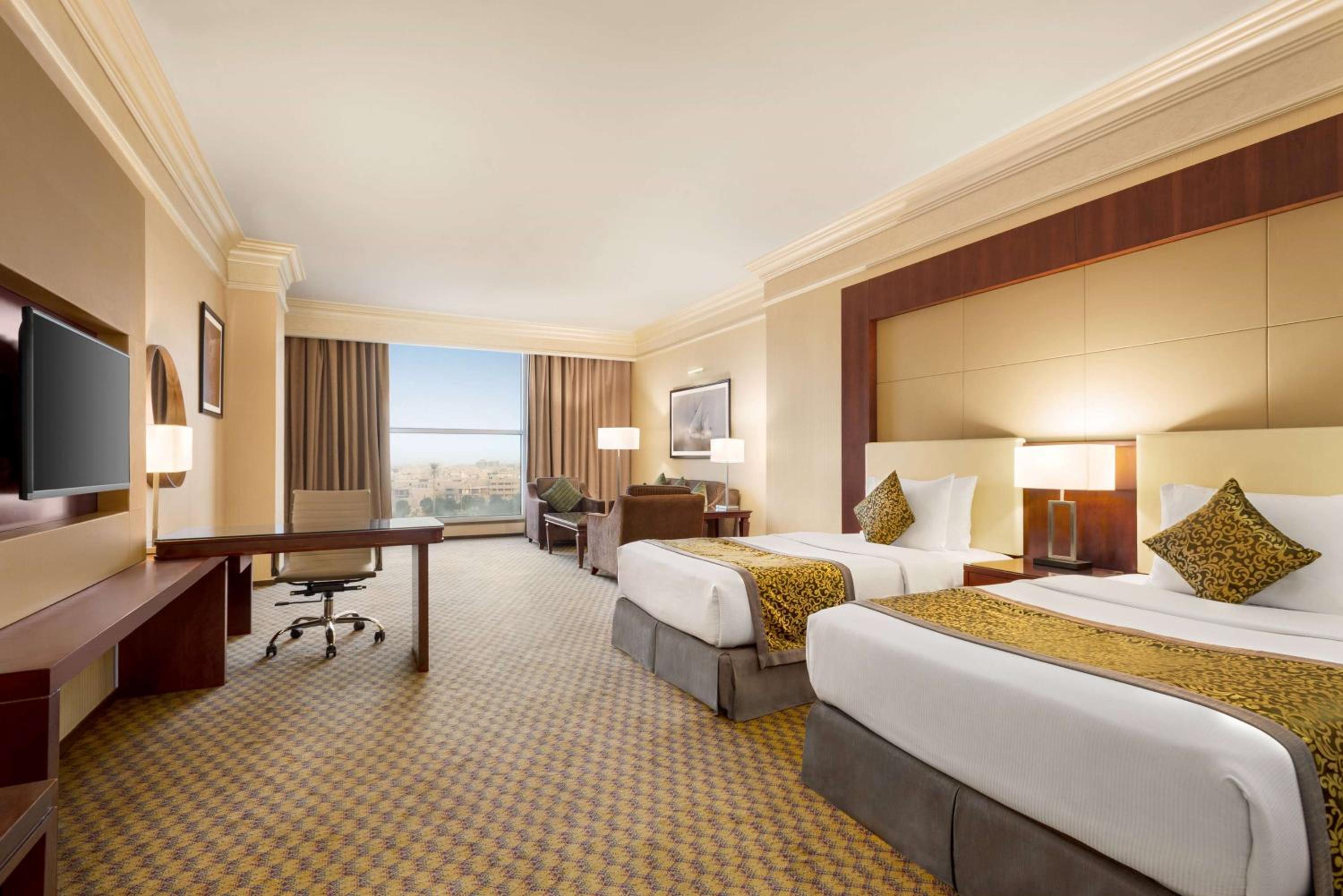 Deluxe Twin Room - Non-Smoking - Photo 5