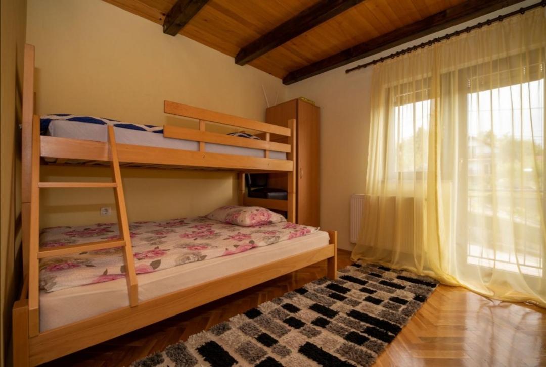 Three Bedroom holiday home  photo 1