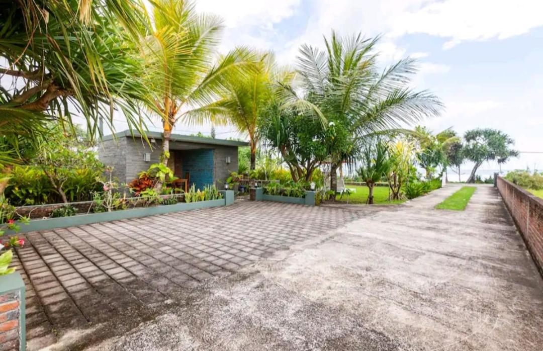 Standard Triple Room with Sea View - Photo 48