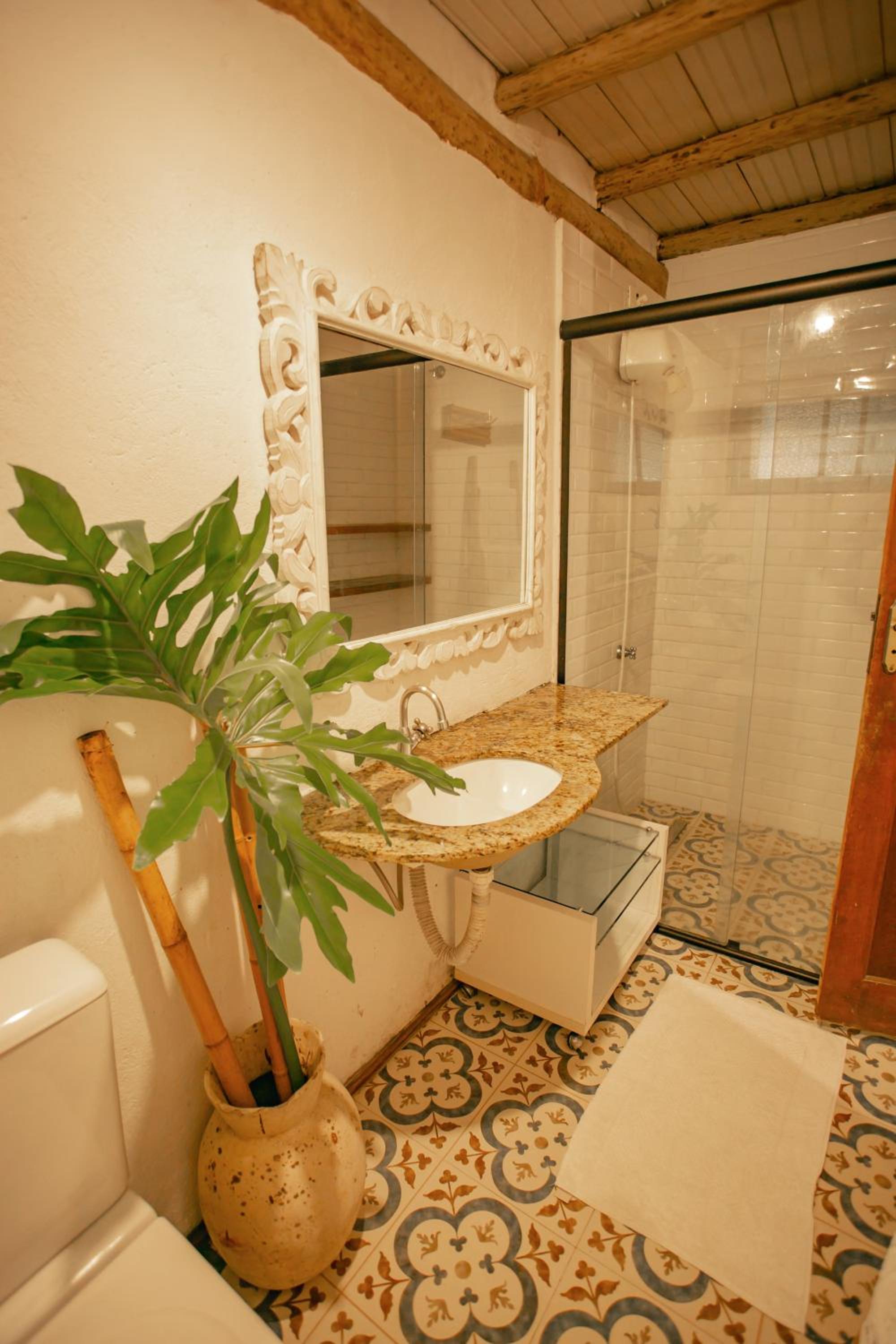 Standard Double Suite - Photo 3