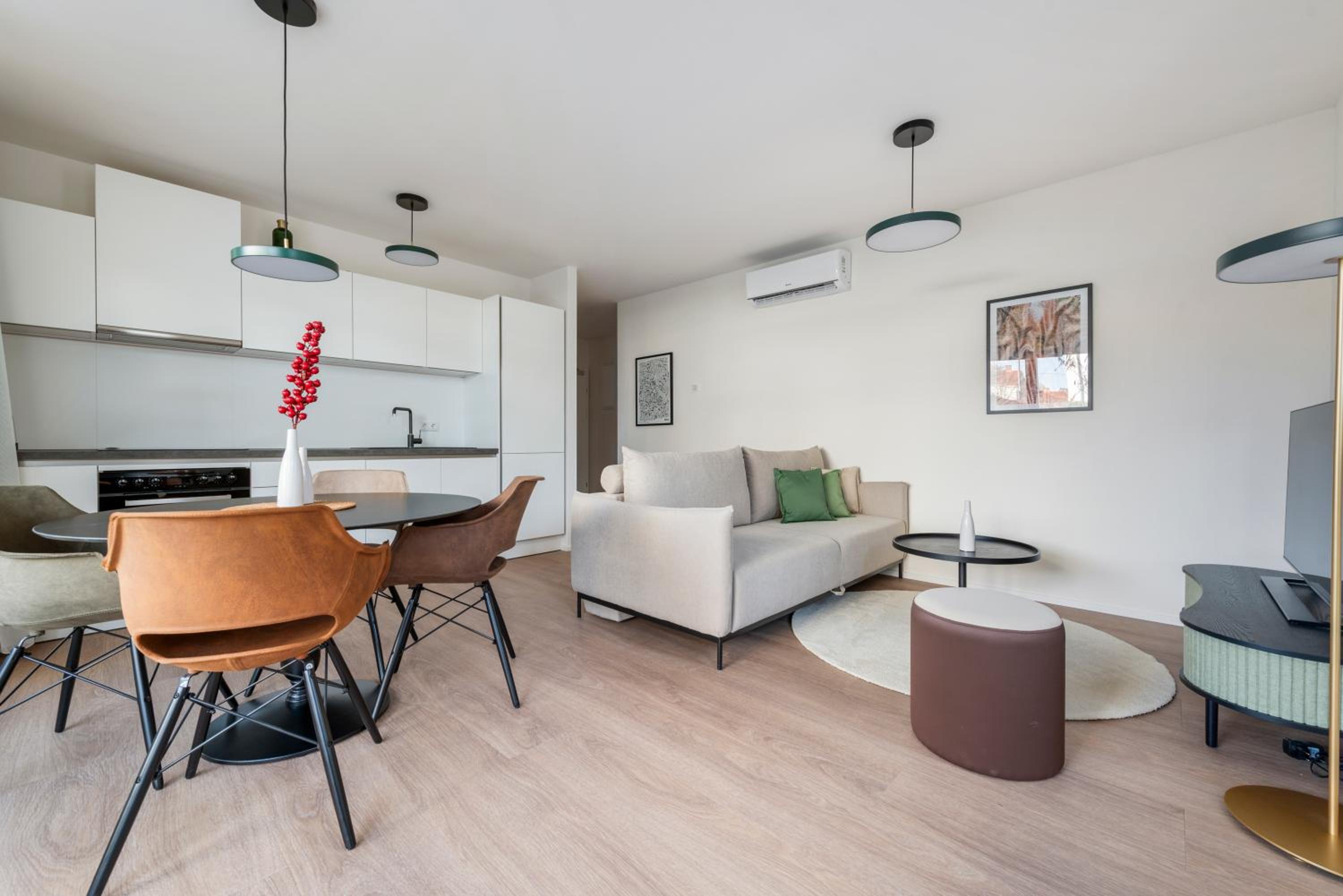 Apartment with Garden View