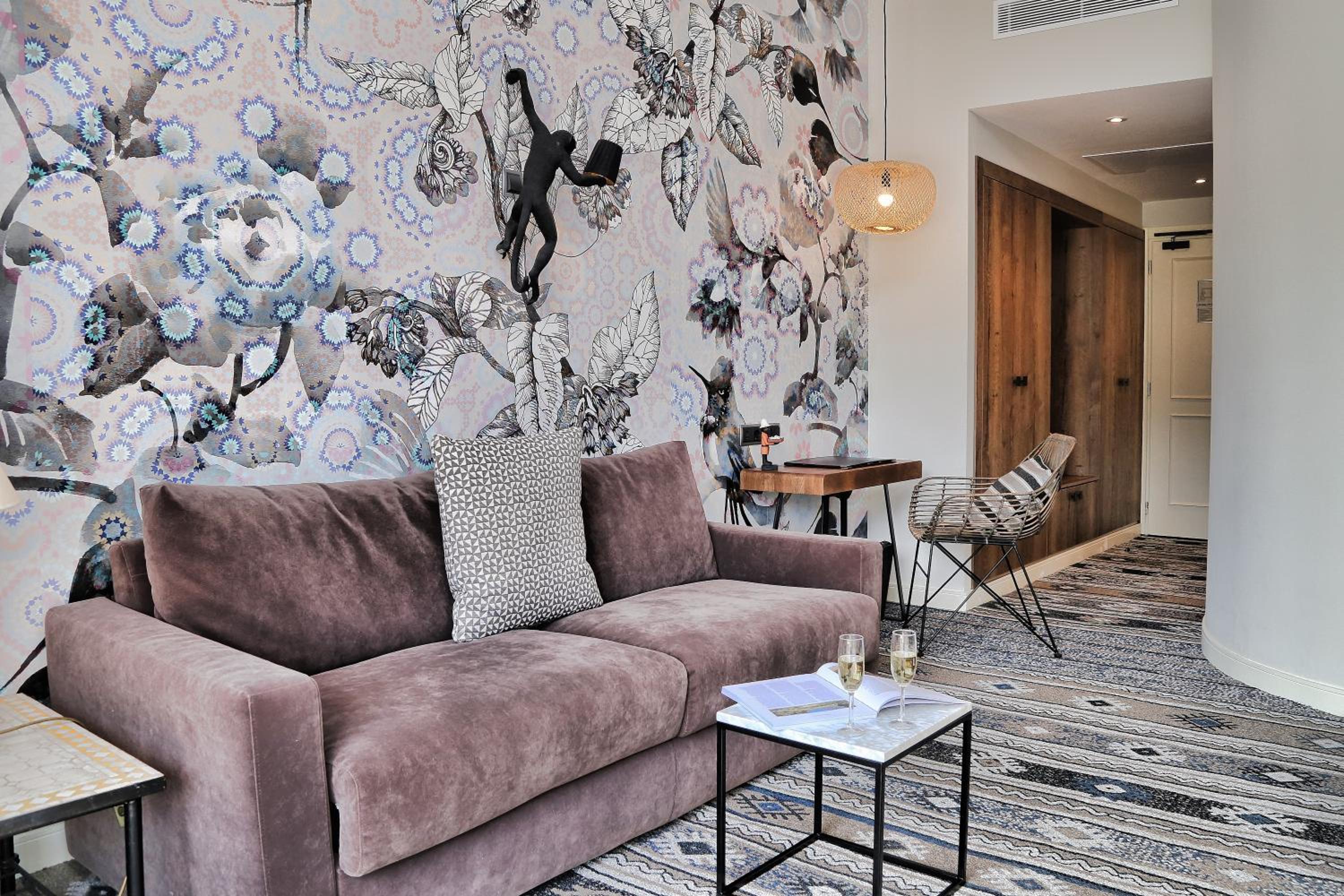 Deluxe King Room with Pool View