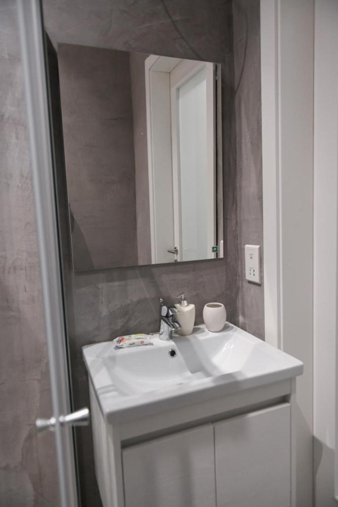 Double Room with Balcony - Photo 38