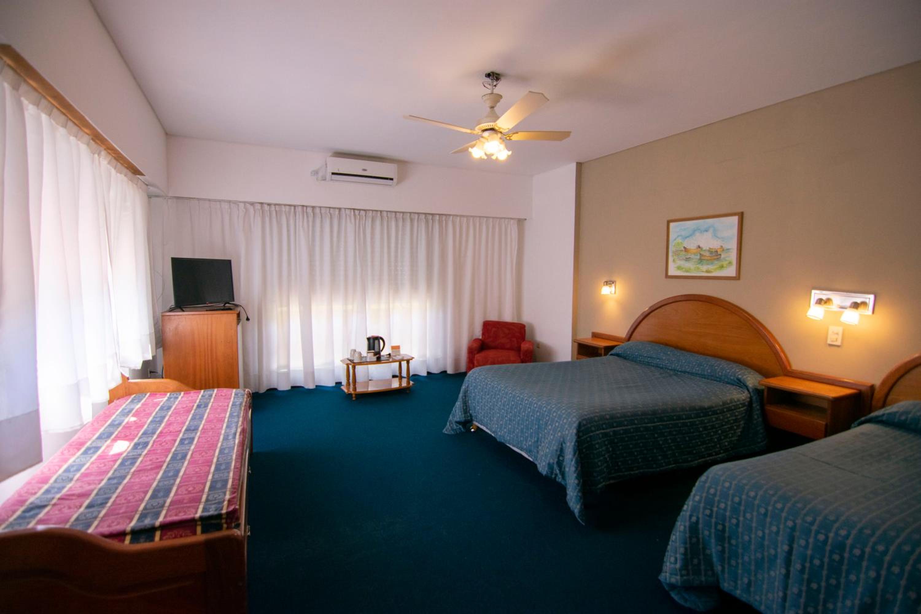 Superior Quadruple Room photo 1