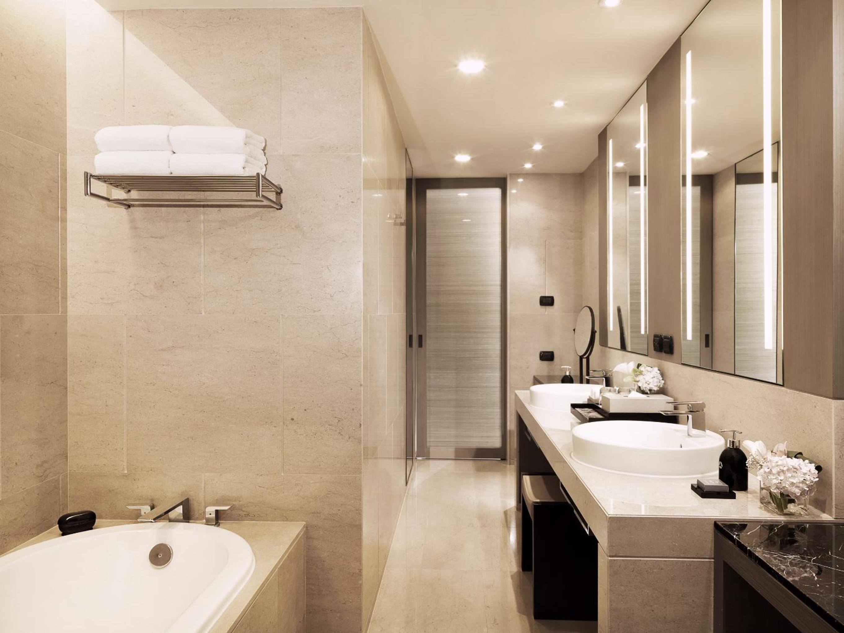 Prestige Club – Club Lounge access Prestige Club – Club Lounge access