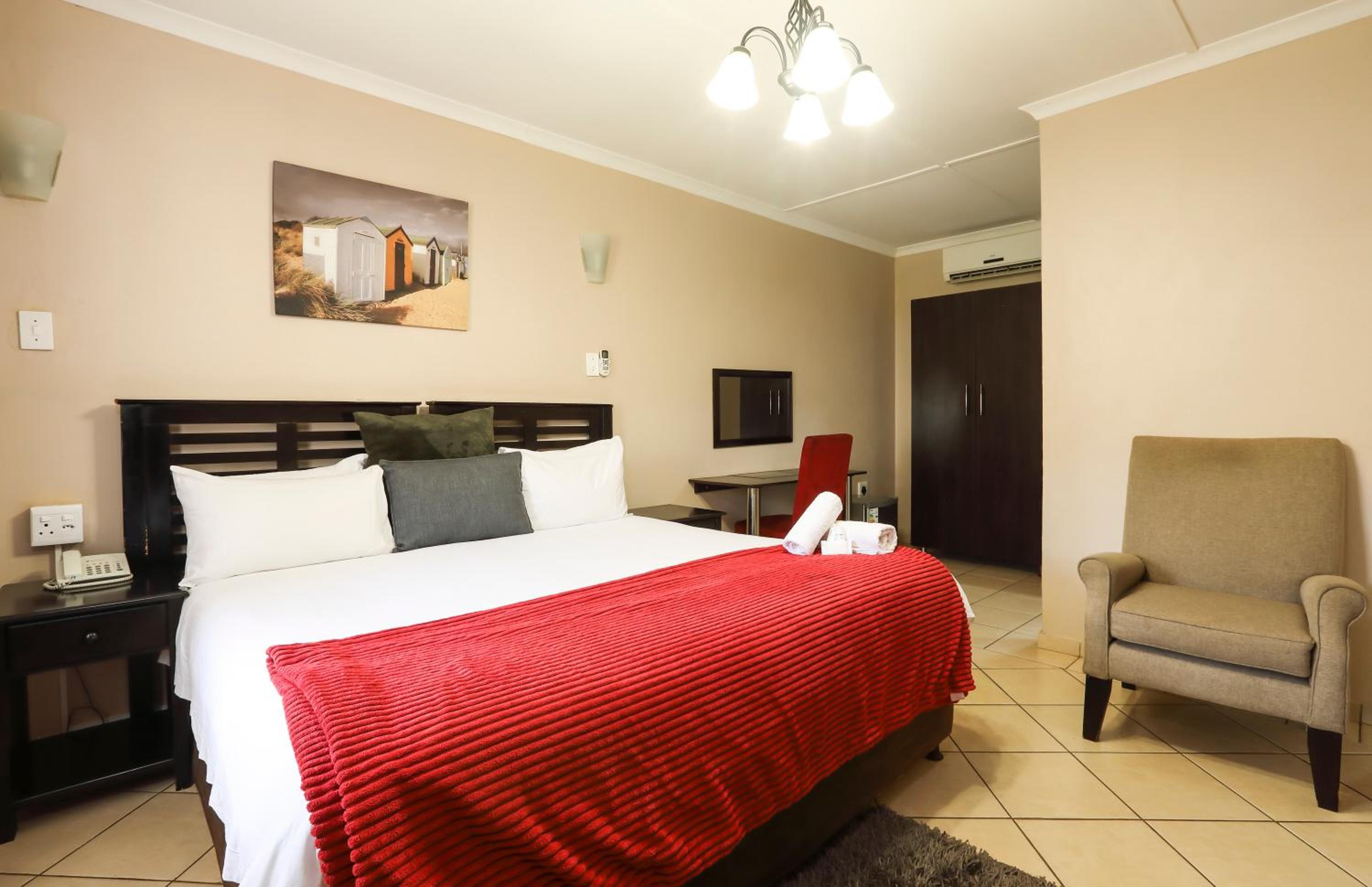 Double or Twin Room photo 1