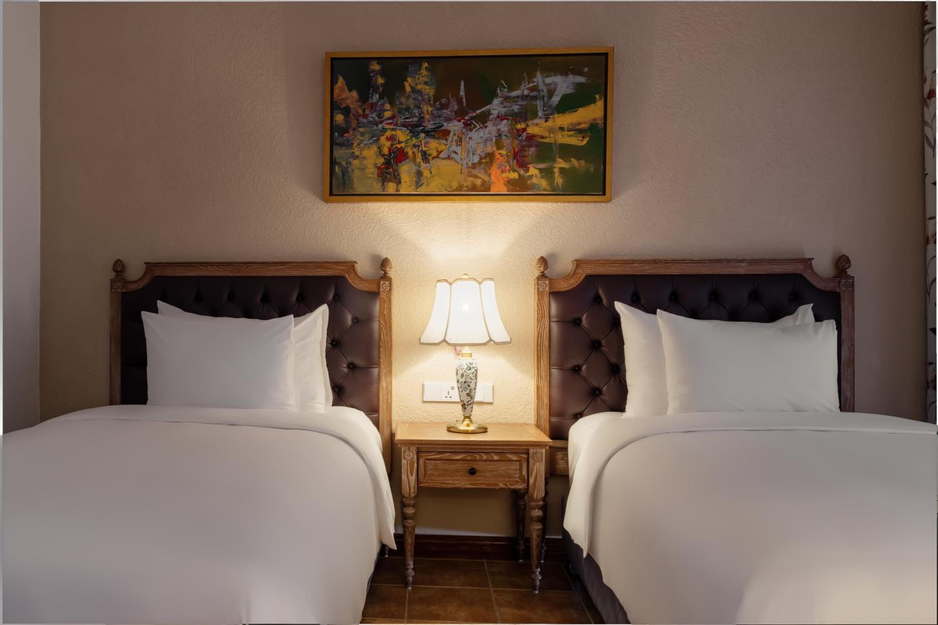 Superior Twin Room - Photo 4