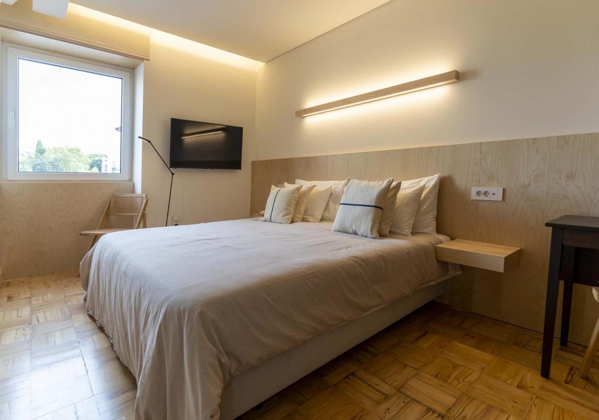 Studio Apartment - Photo 19