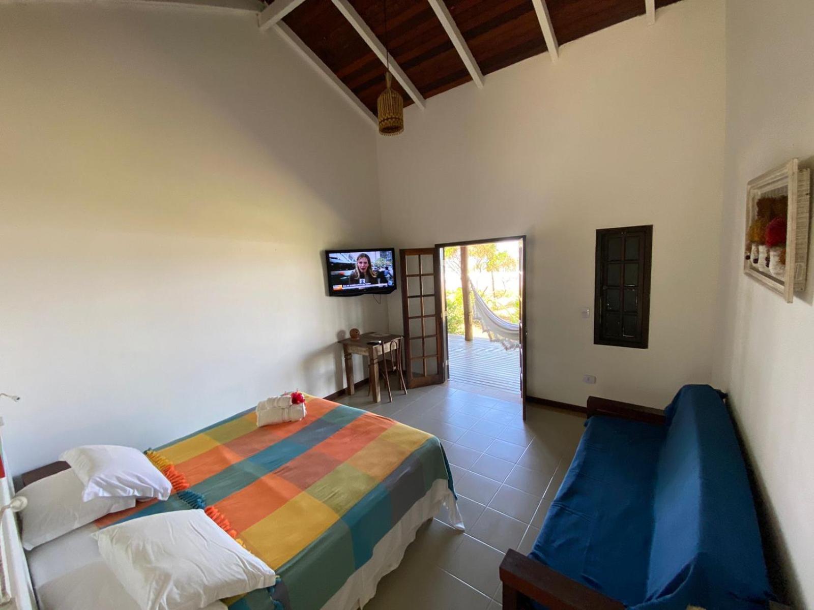 Double Room with Balcony and Sea View - Photo 6