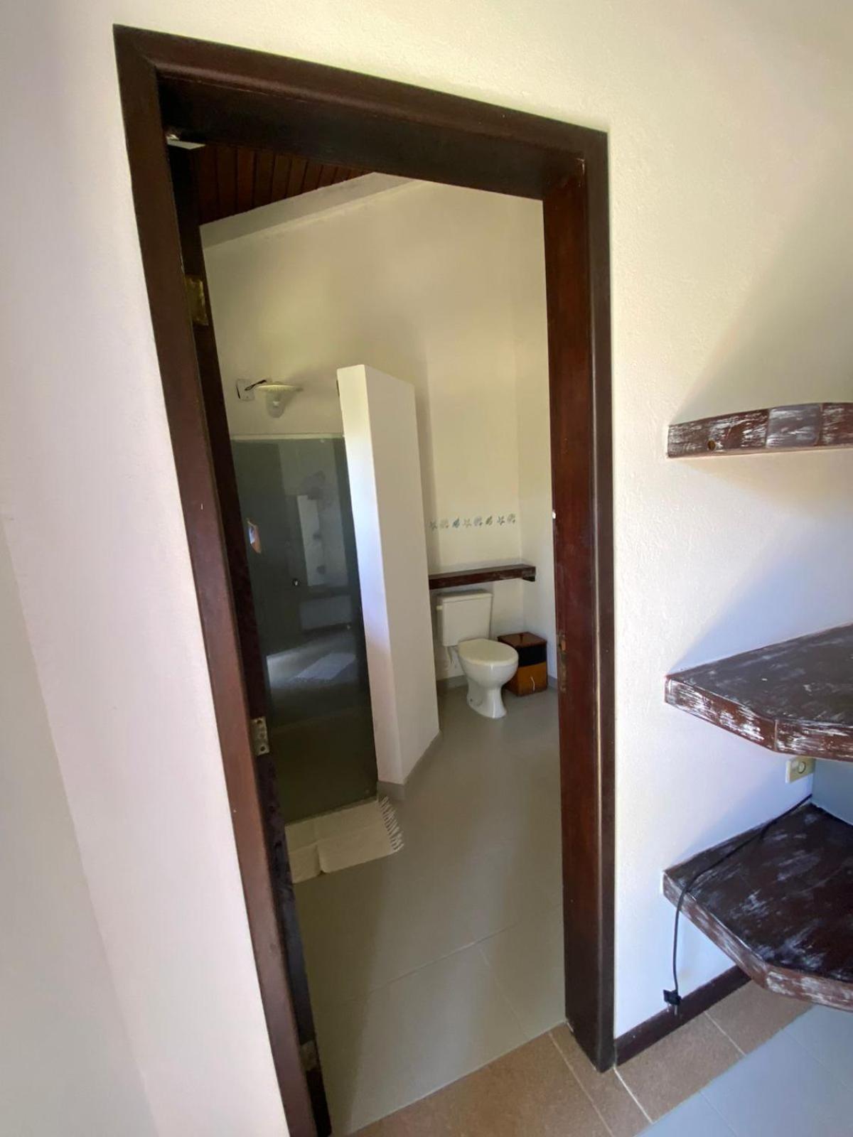 Double Room with Balcony and Sea View - Photo 13