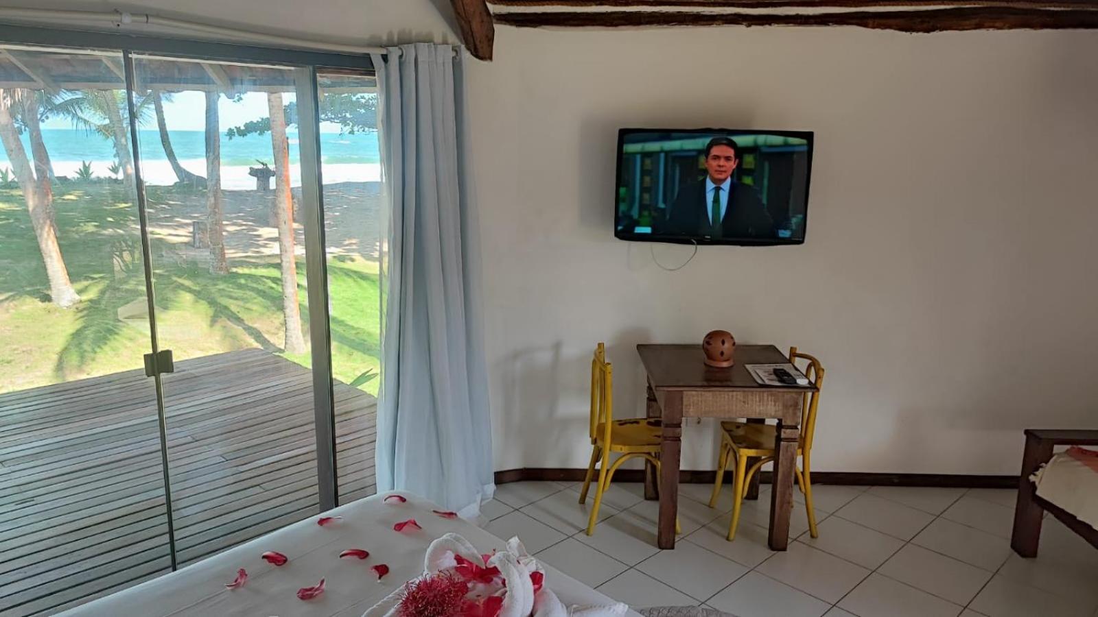 Bungalow with Sea View - Photo 7