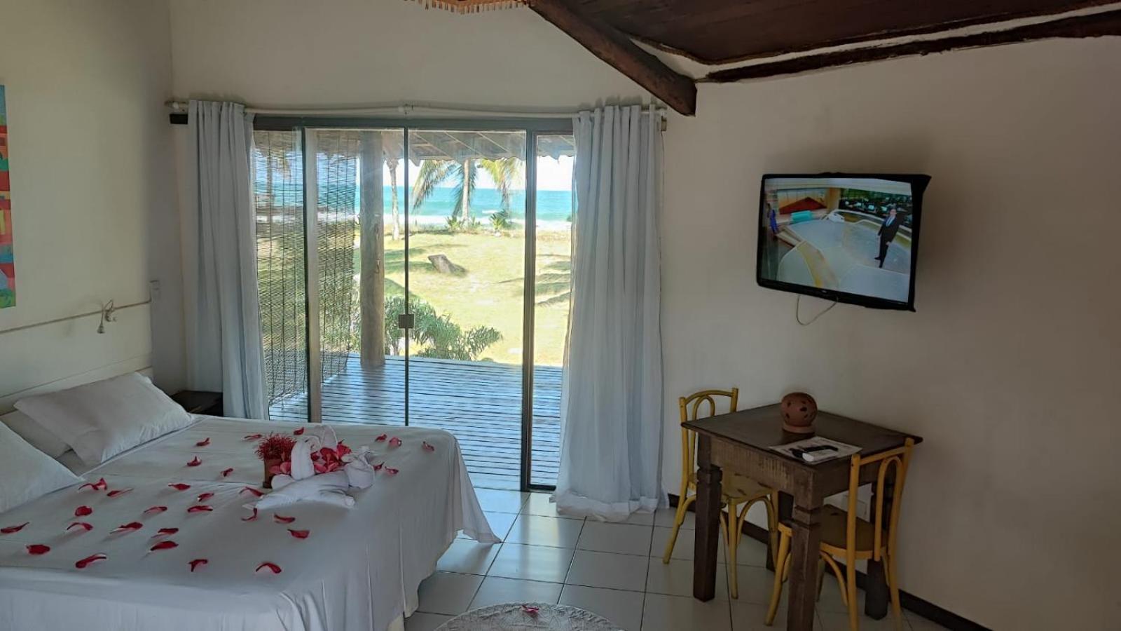 Bungalow with Sea View - Photo 8