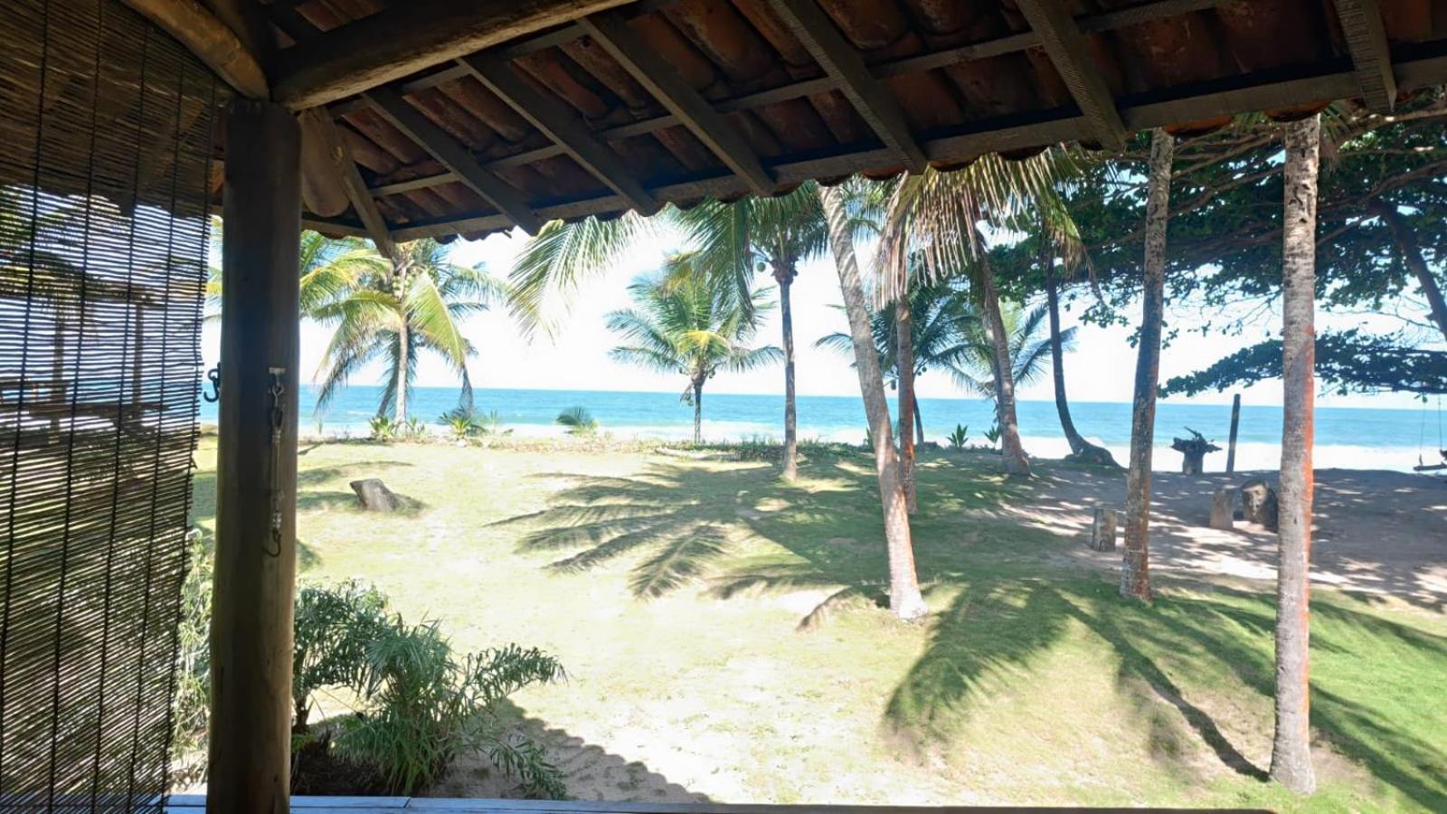 Bungalow with Sea View - Photo 11