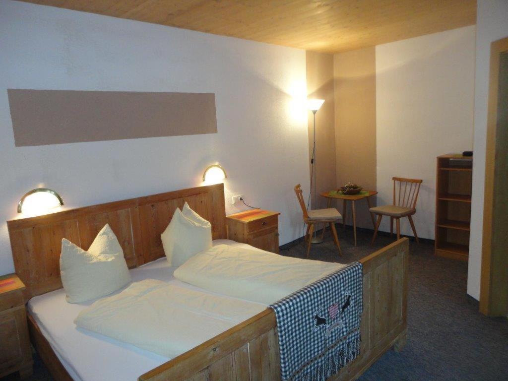 One-Bedroom Apartment with Balcony photo 1