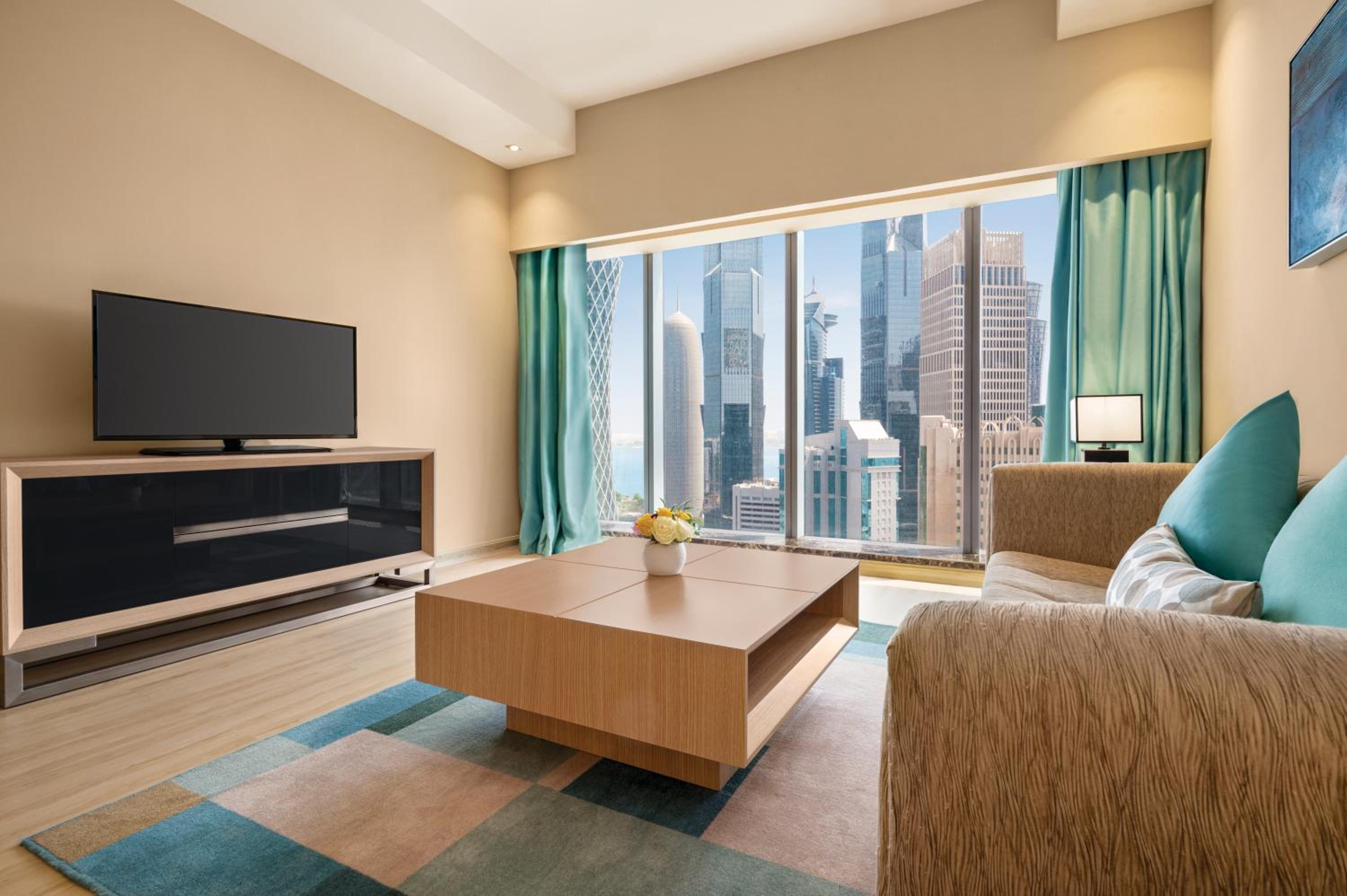 One-Bedroom Apartment with City View