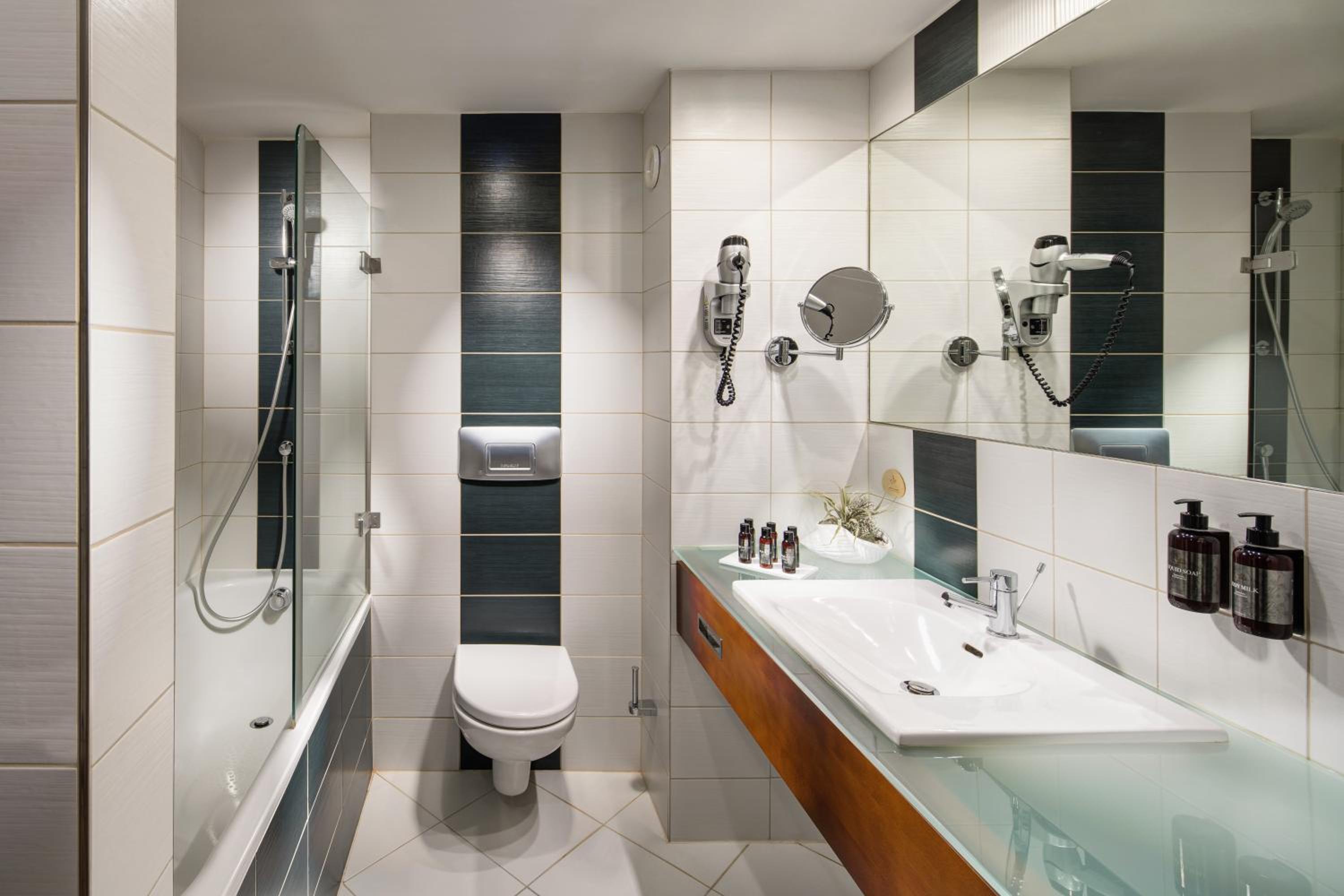 Executive Suite photo 3
