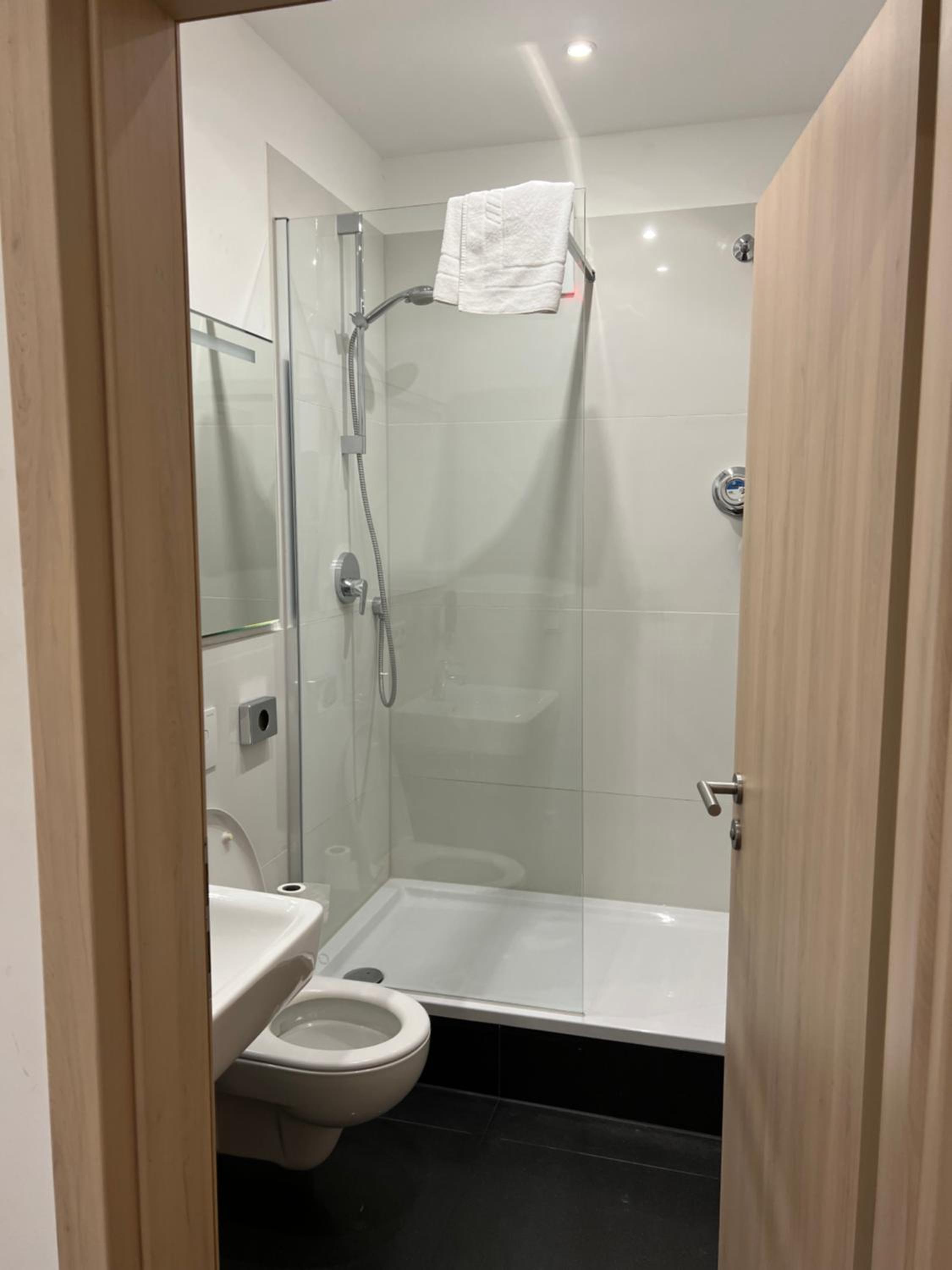 Single Room with Shower photo 2