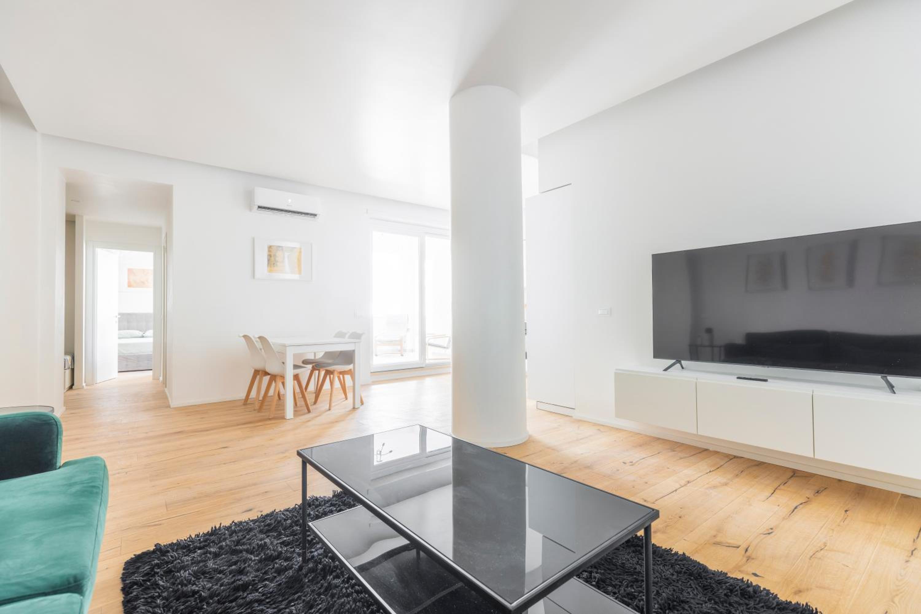 Superior Apartment