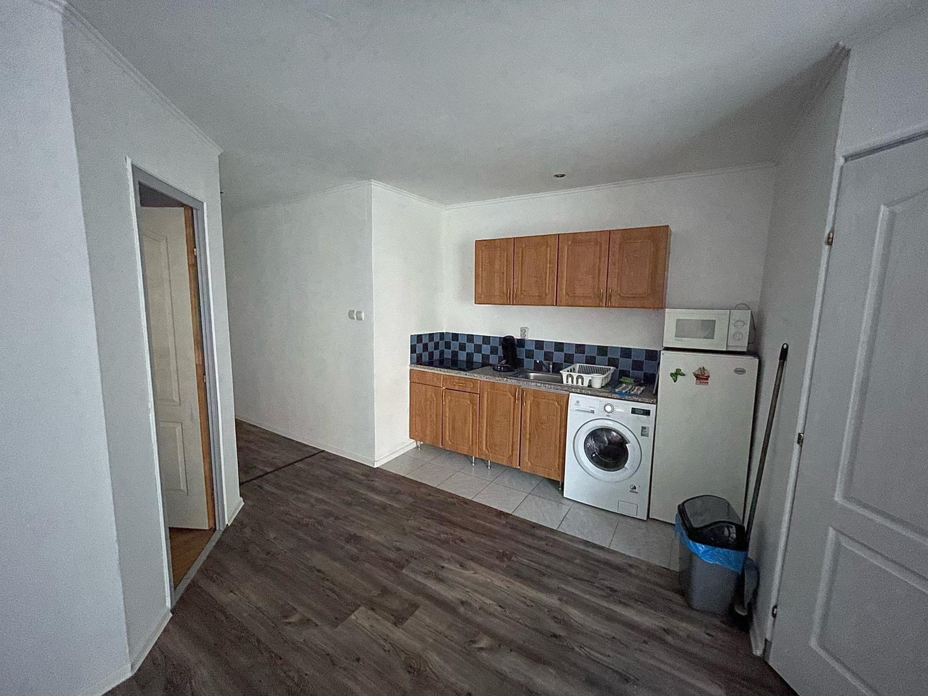Two-Bedroom House photo 2