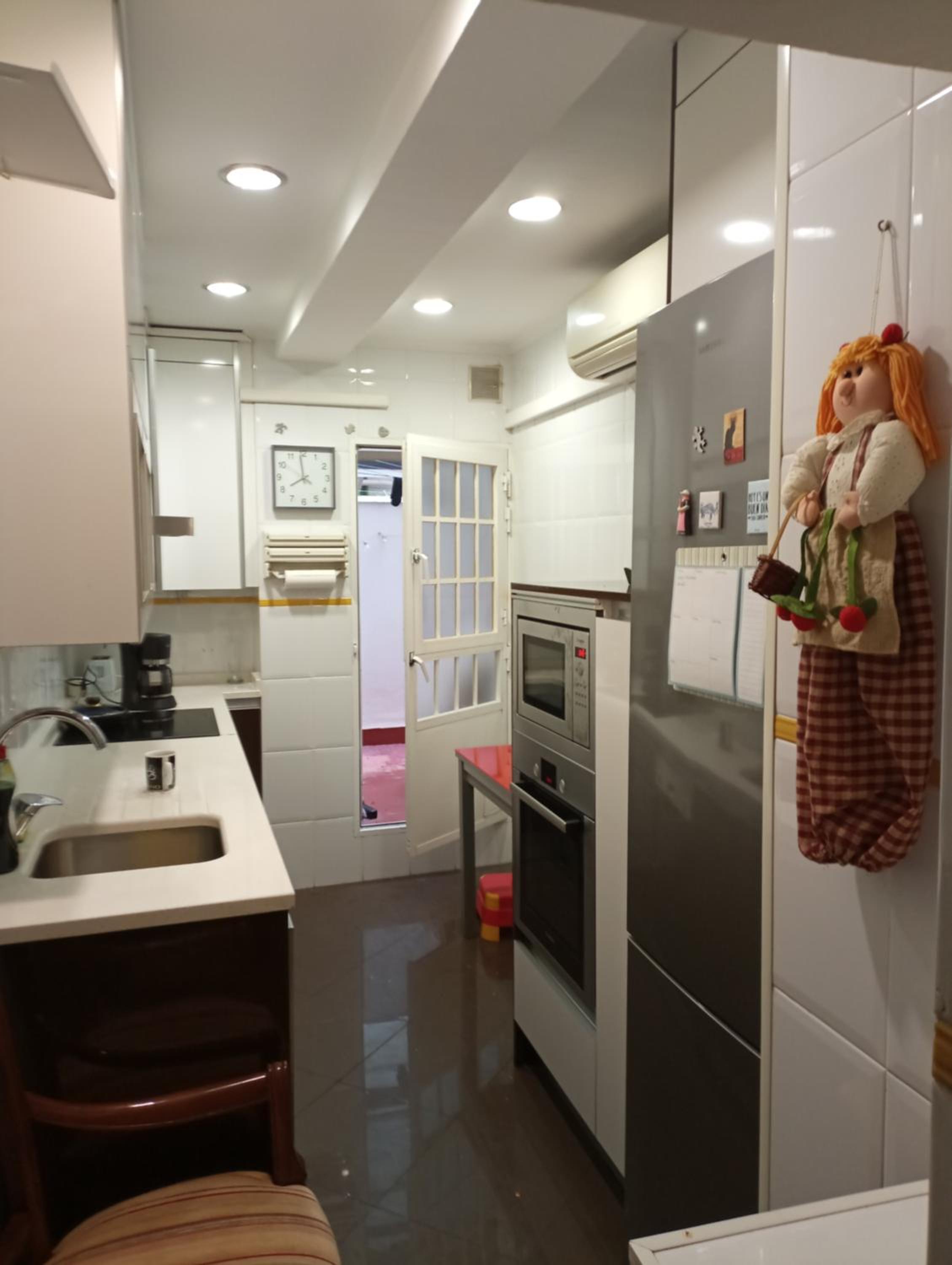 Single Room men only photo 2