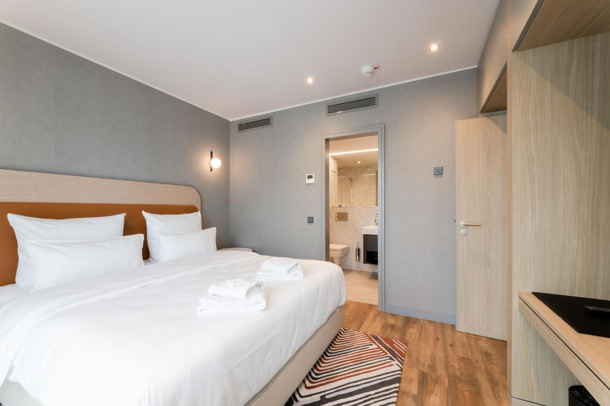 Superior Suite - Photo 1