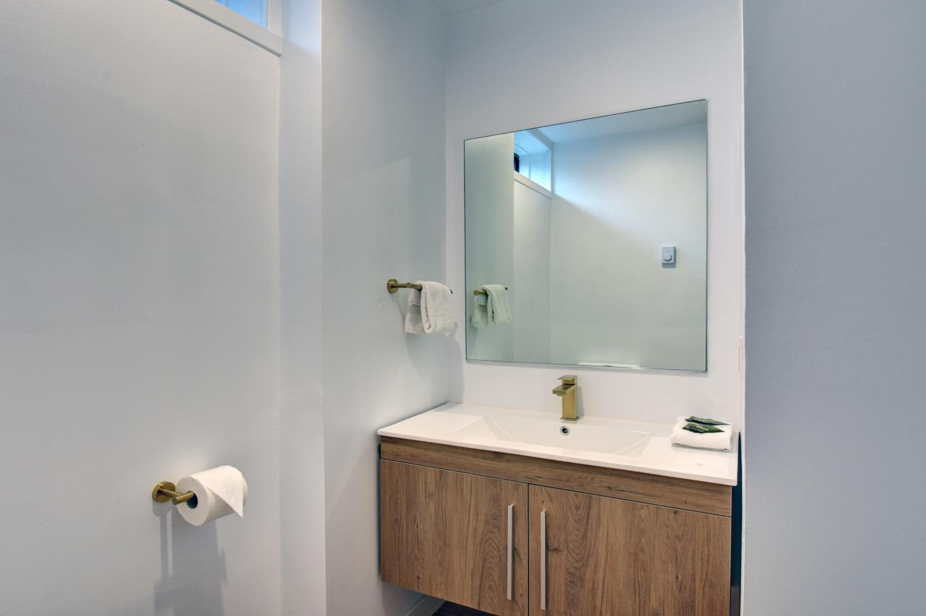 Queen Room with Spa Bath photo 2