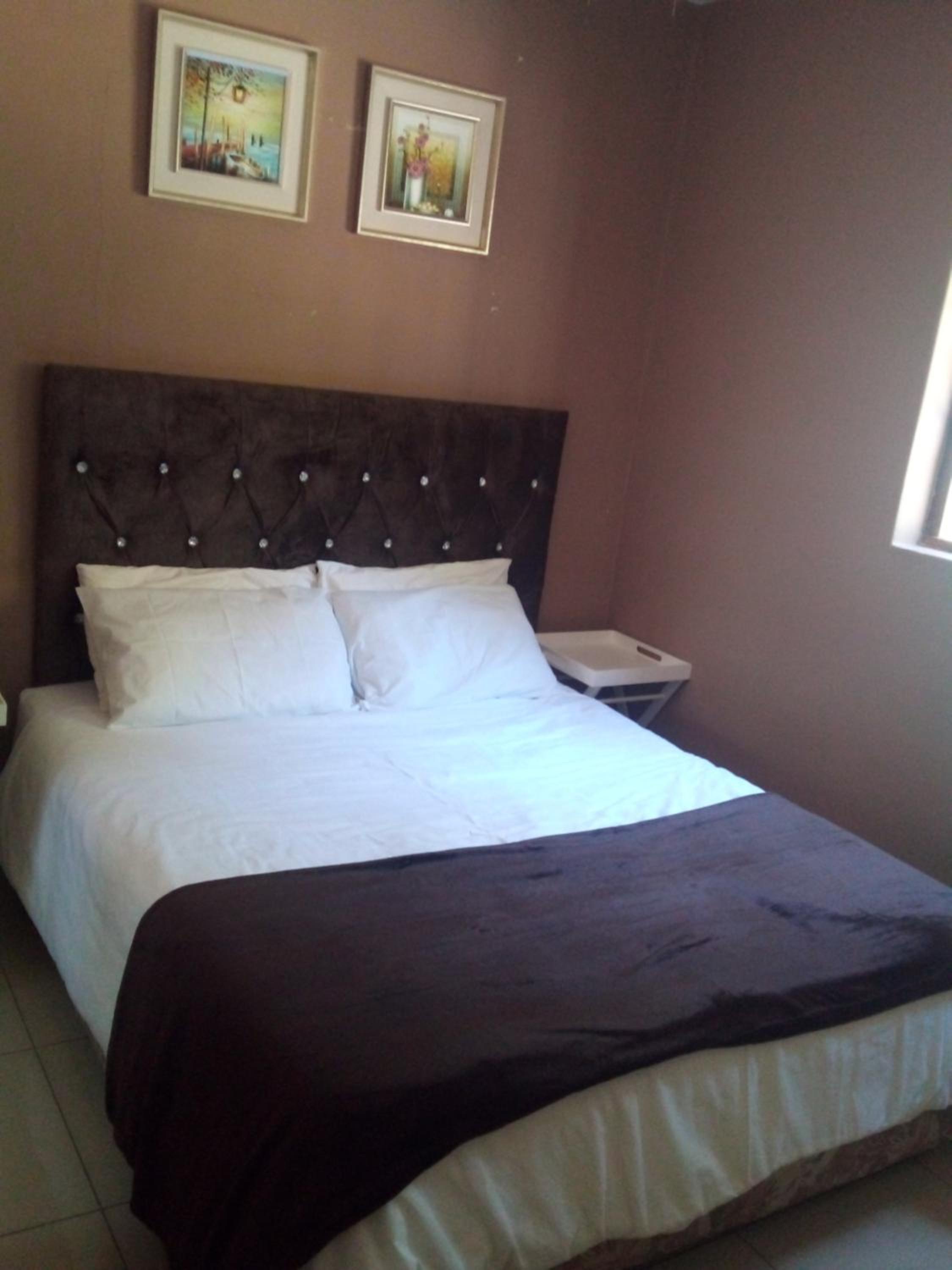 Two-Bedroom House photo 1
