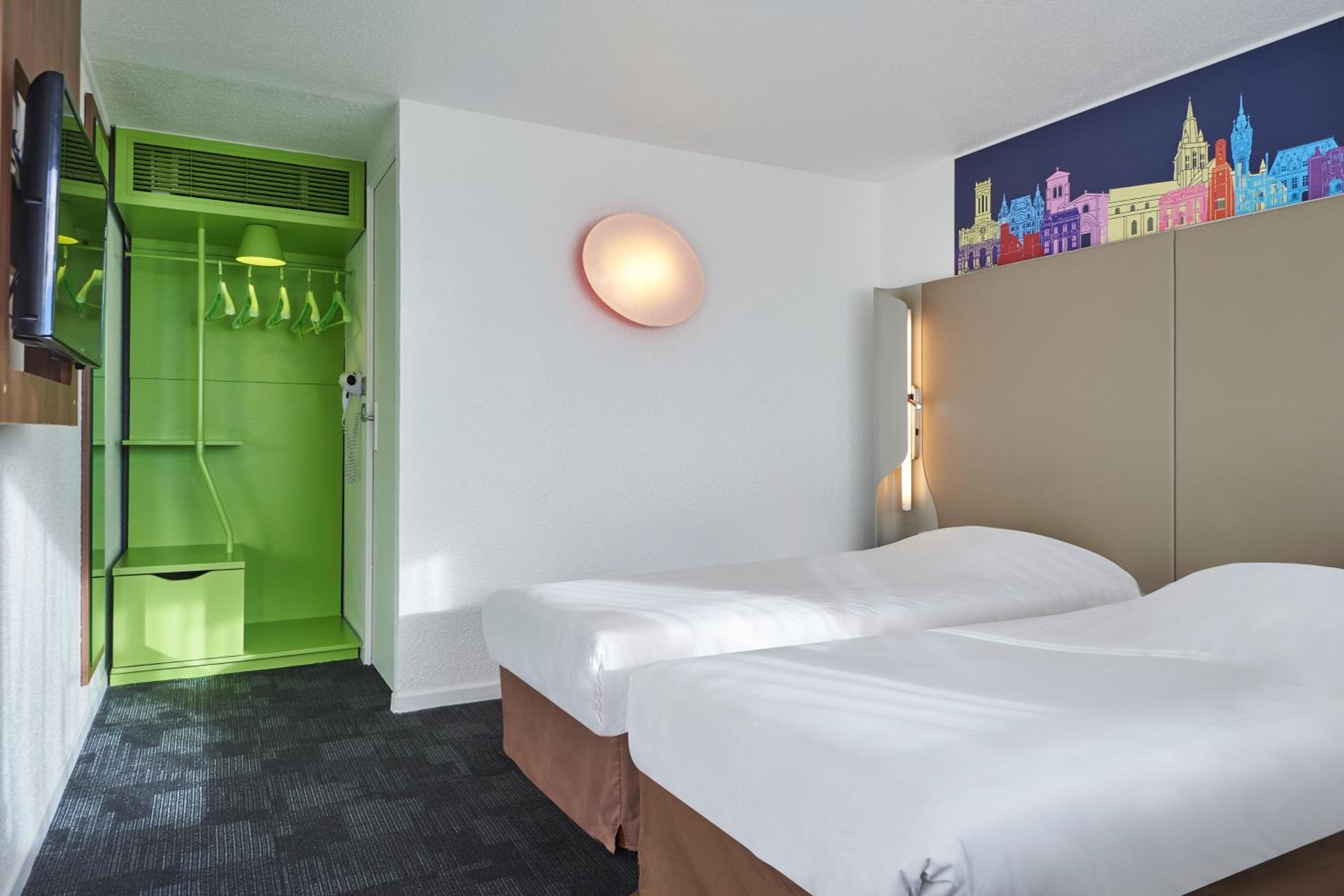 Twin Room