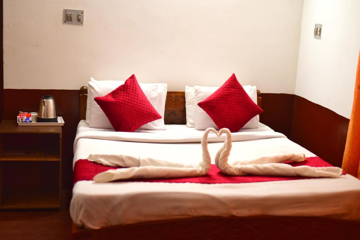 Standard Double Room photo 3