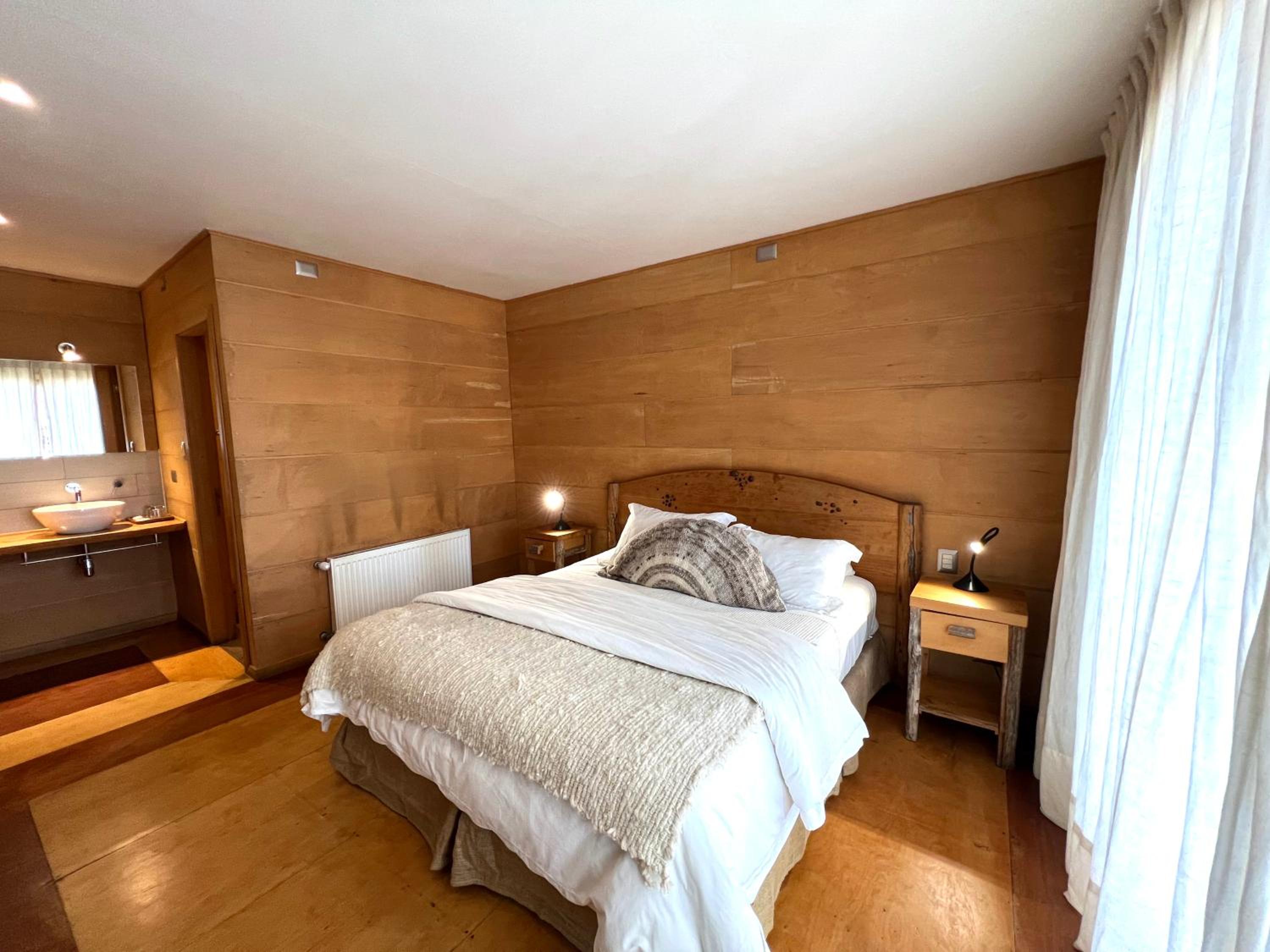 Double Room with Lateral View photo 3
